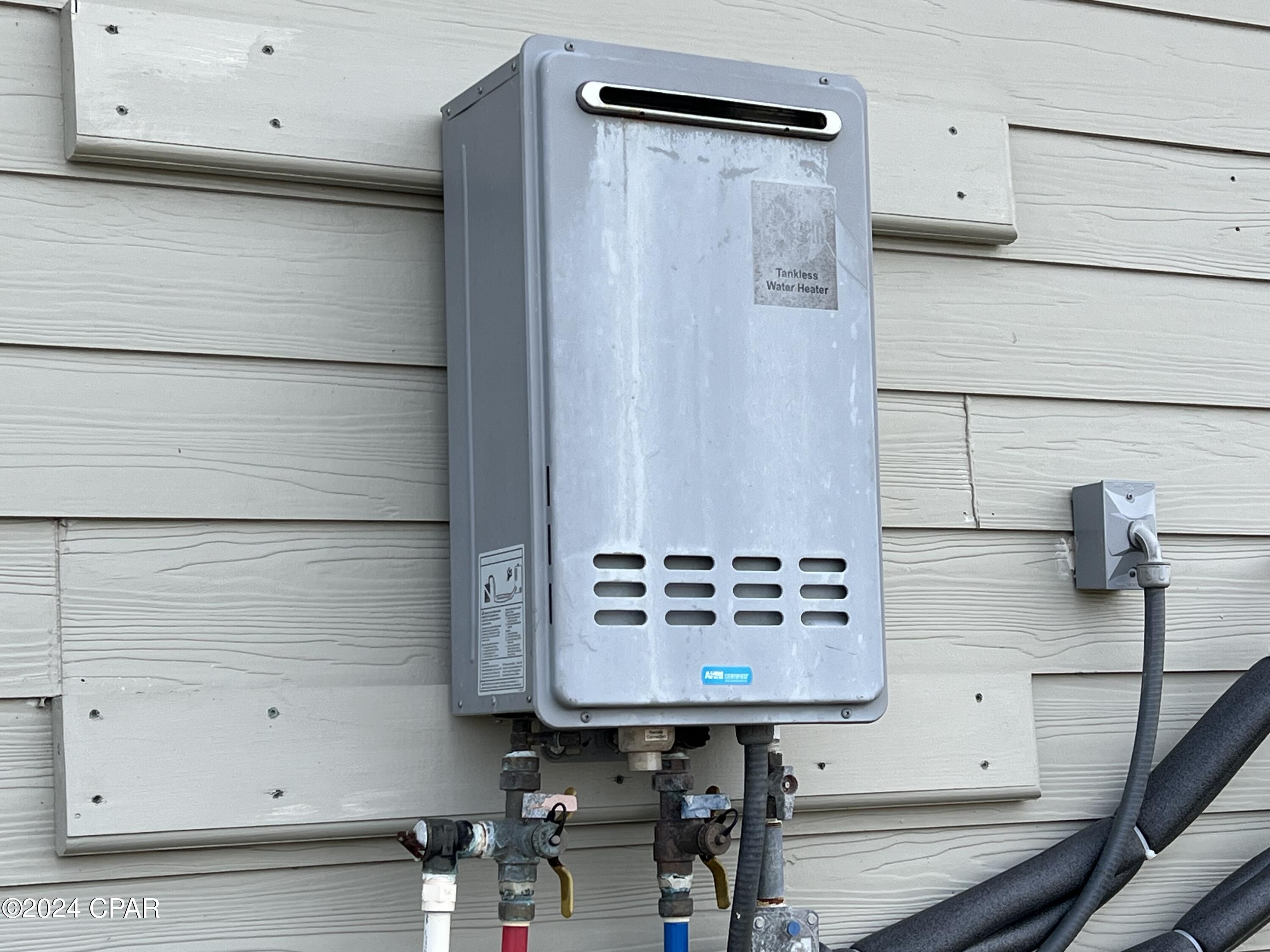 [No Recorded Subdiv] - Residential