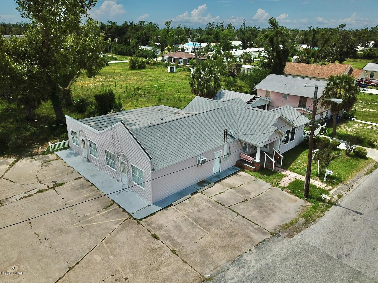 [No Recorded Subdiv] - Residential