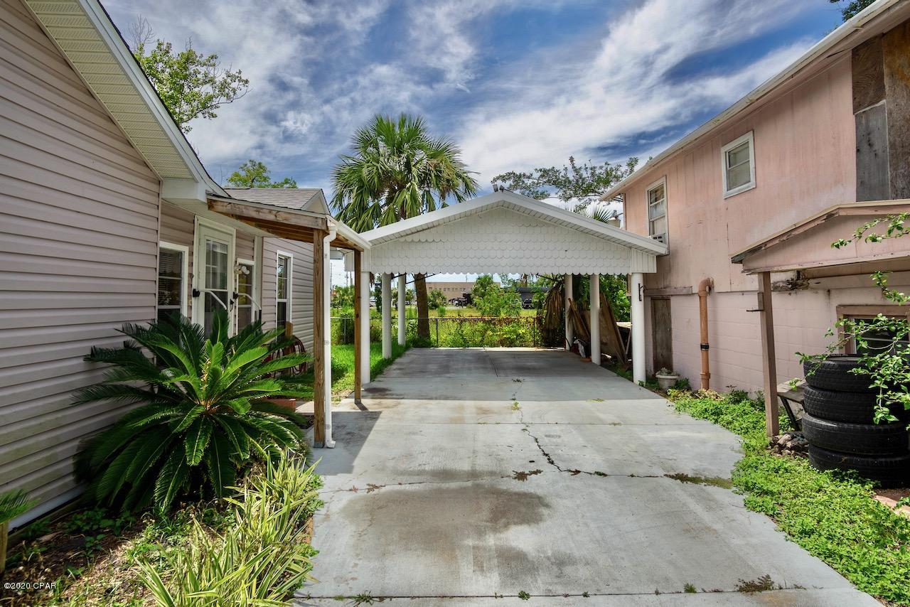 [No Recorded Subdiv] - Residential