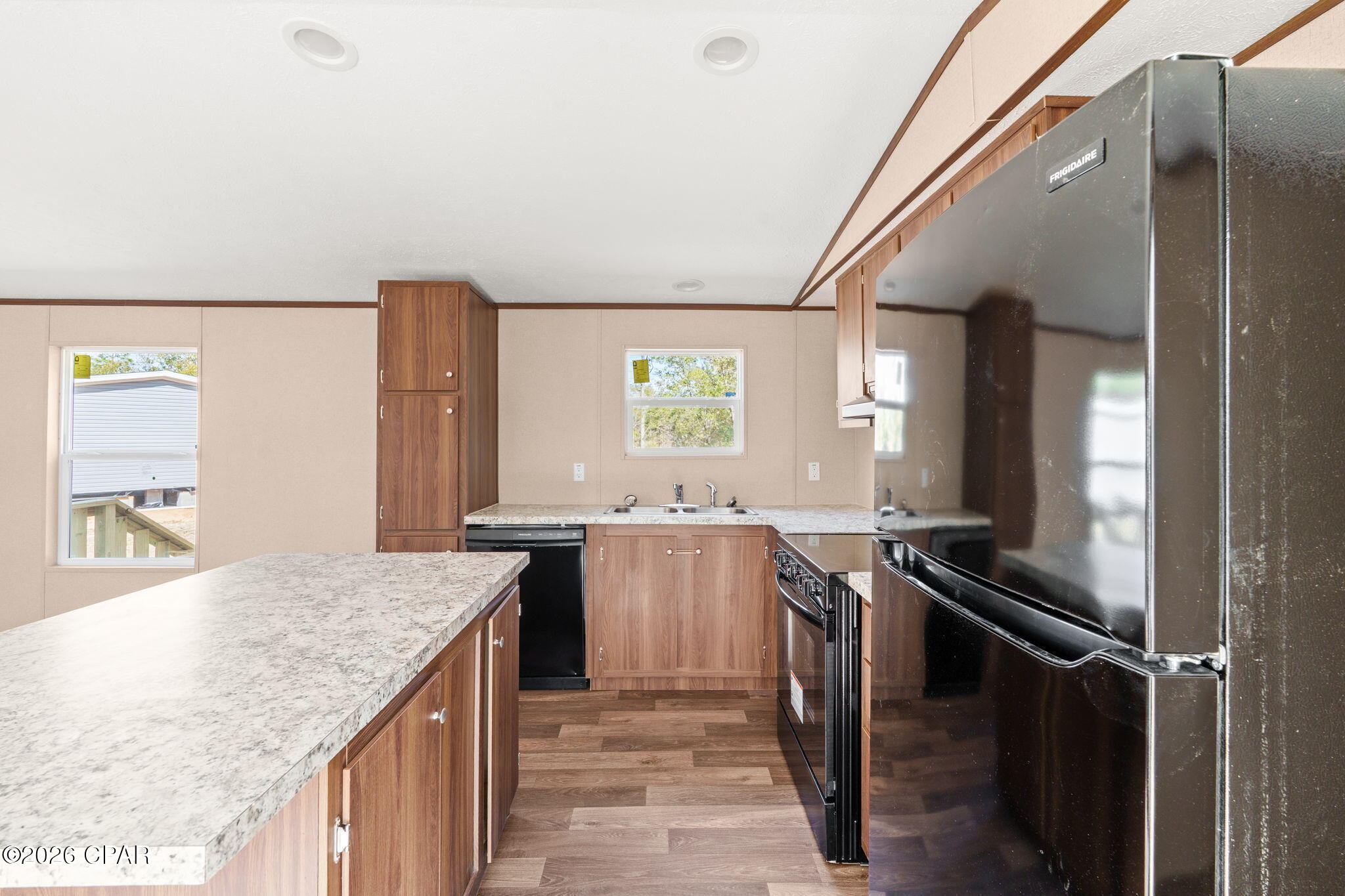 Paradise Lakes - Residential