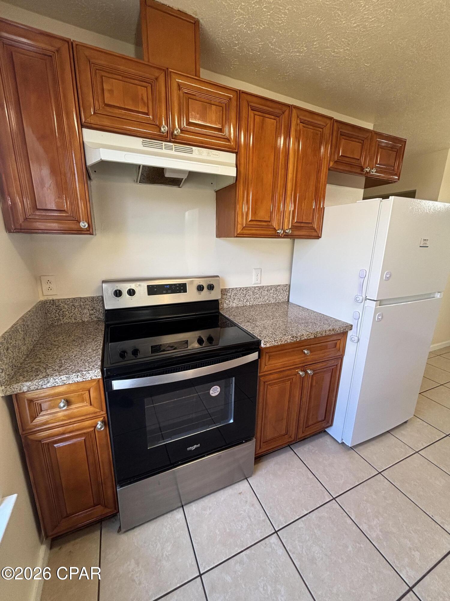 [No Recorded Subdiv] - Residential Lease