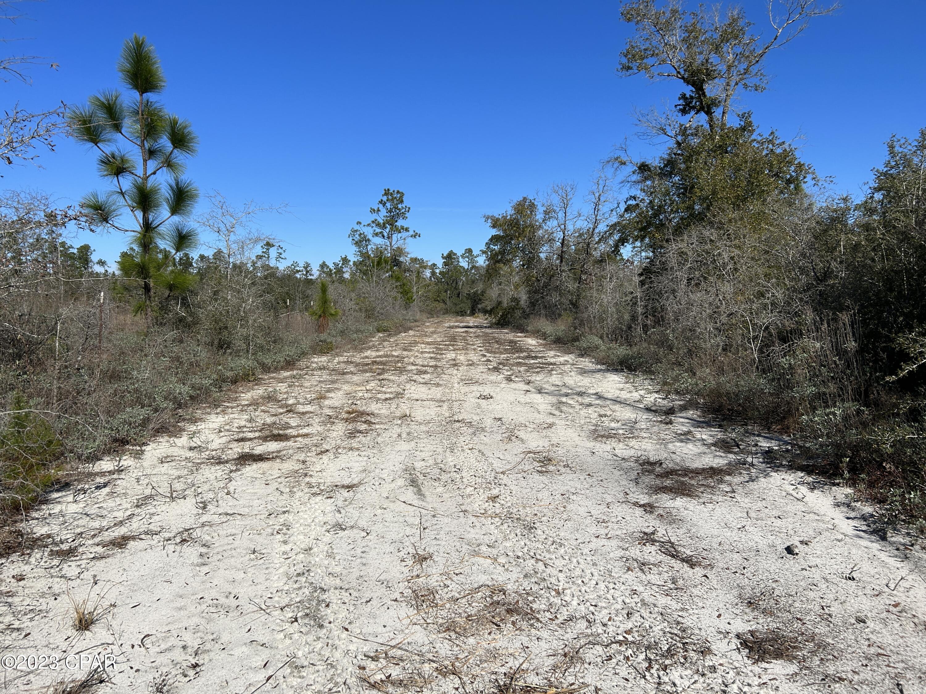 [No Recorded Subdiv] - Land