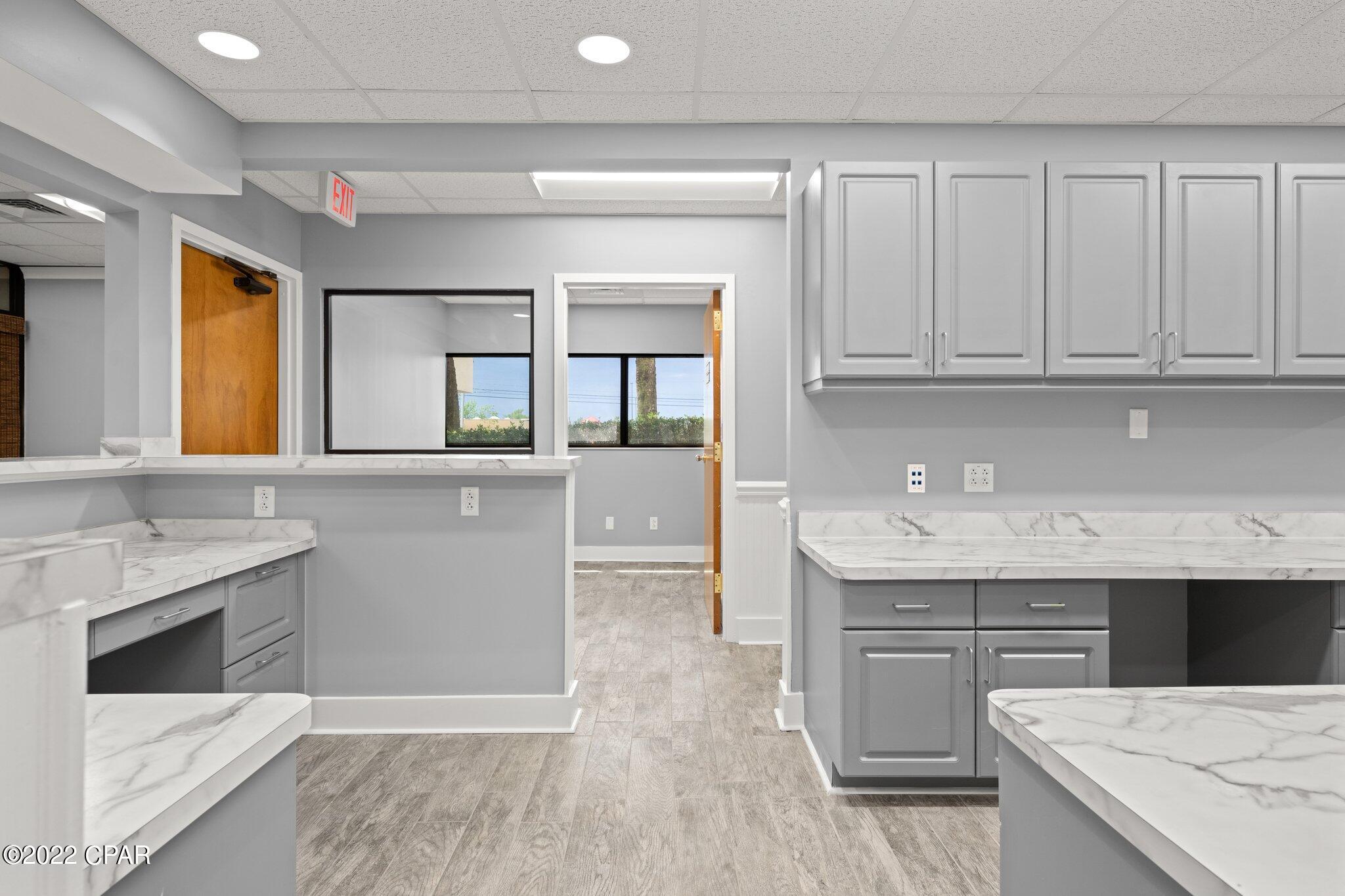 Gulf Coast Medical Plaza - Commercial Sale