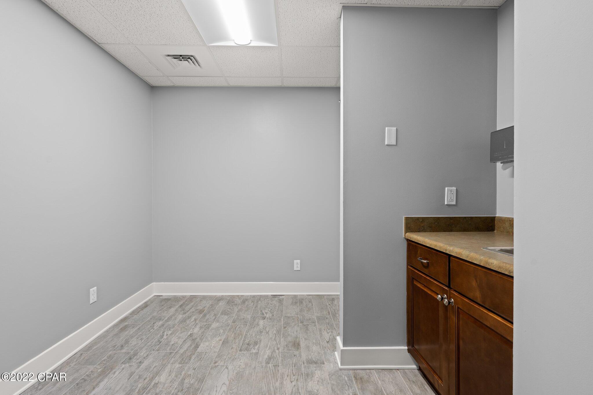 Gulf Coast Medical Plaza - Commercial Sale