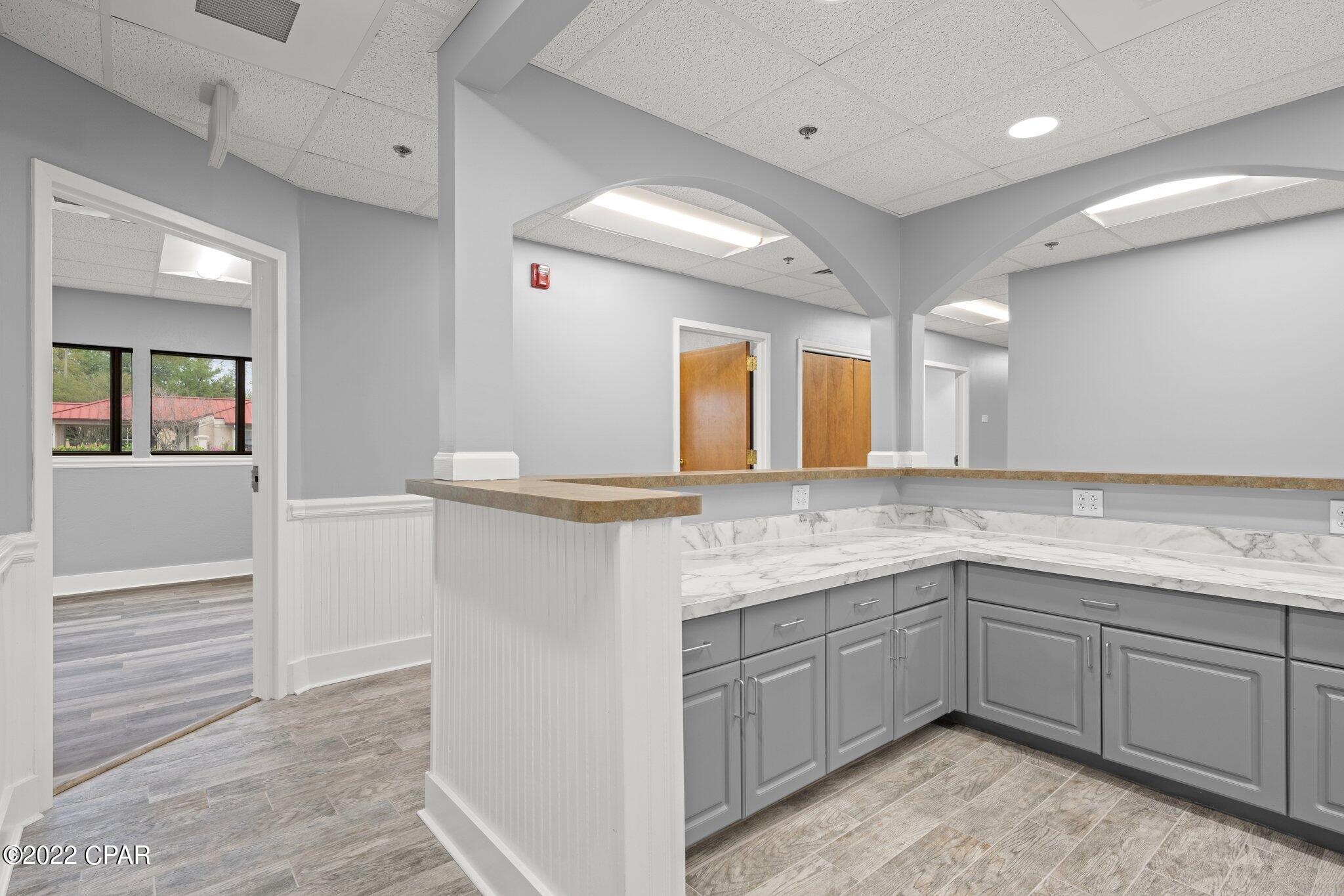 Gulf Coast Medical Plaza - Commercial Sale