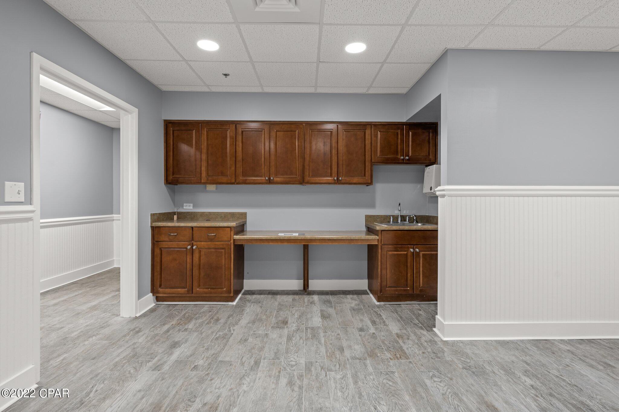 Gulf Coast Medical Plaza - Commercial Sale