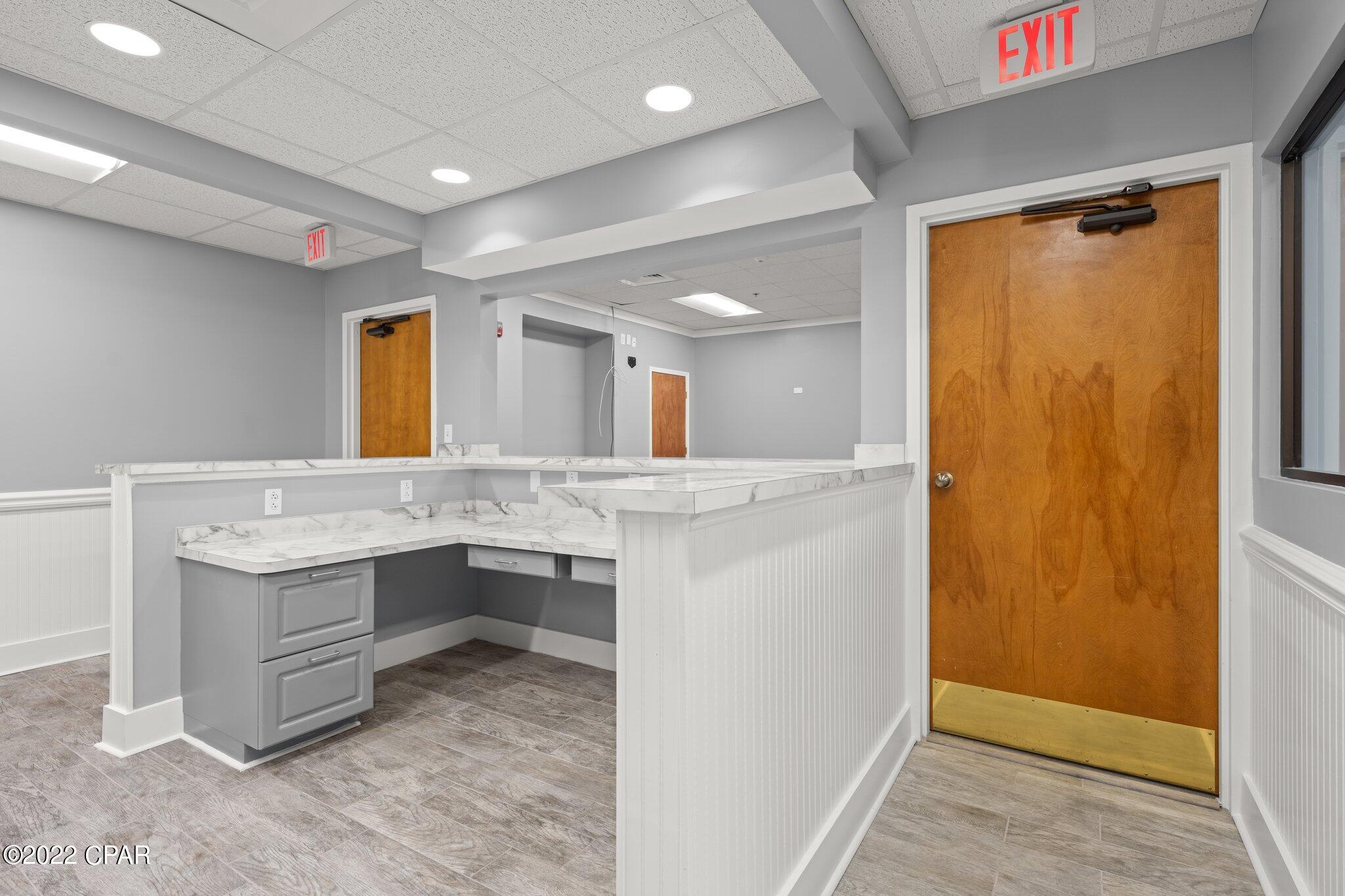 Gulf Coast Medical Plaza - Commercial Sale