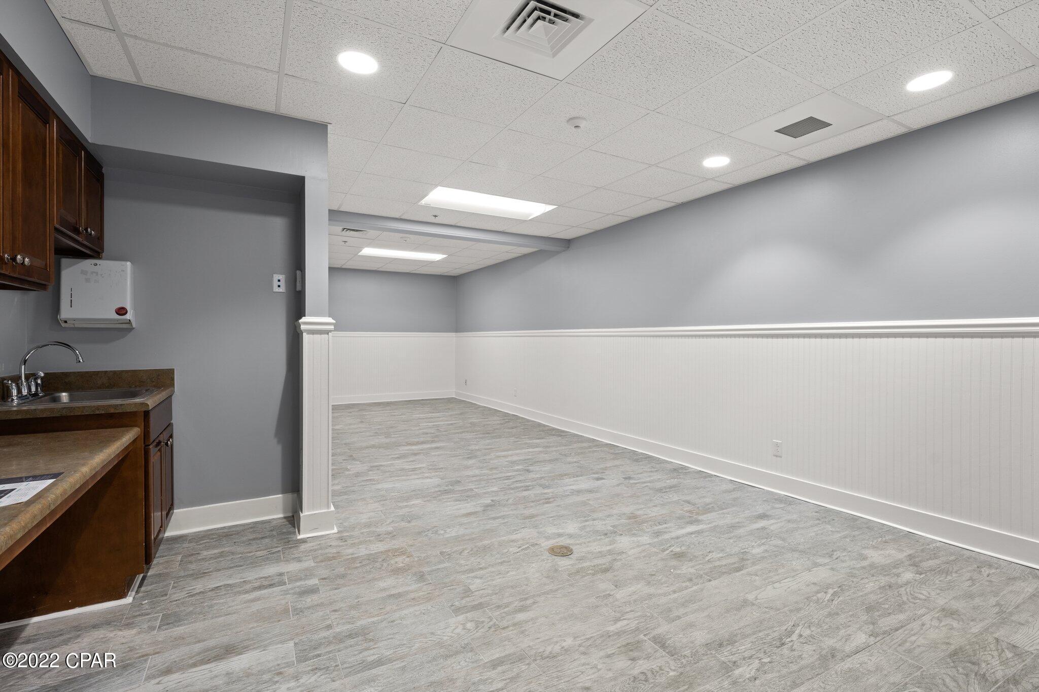 Gulf Coast Medical Plaza - Commercial Sale