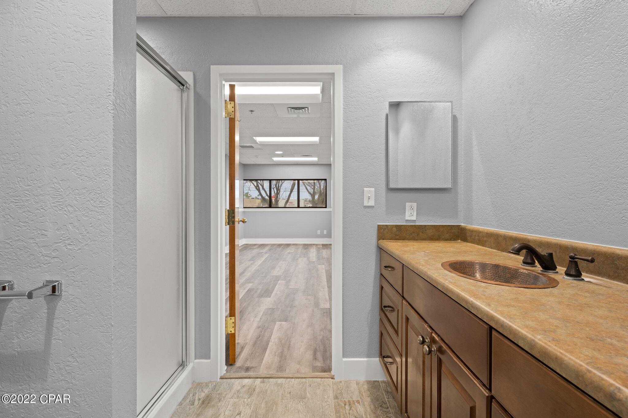 Gulf Coast Medical Plaza - Commercial Sale