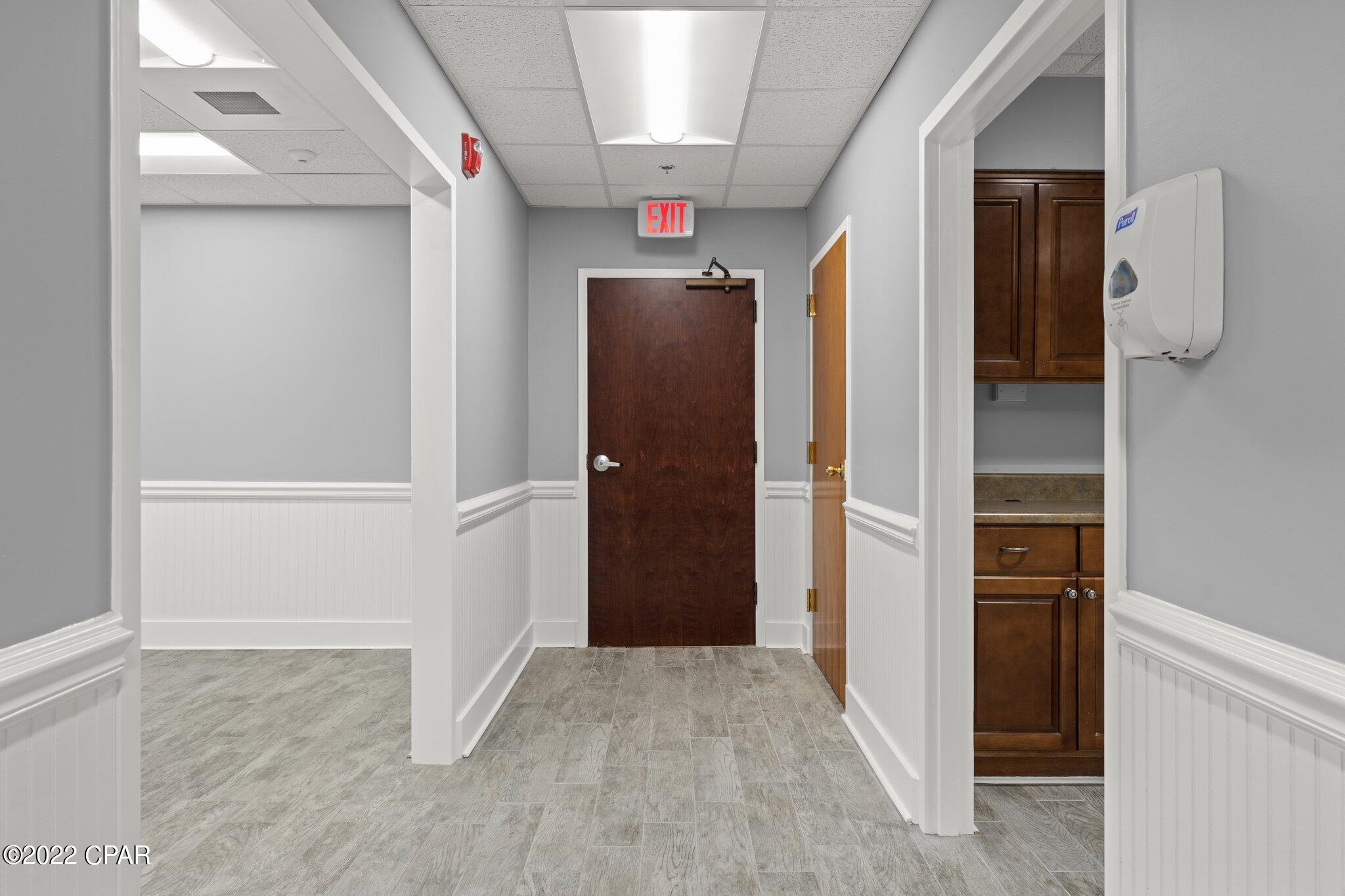 Gulf Coast Medical Plaza - Commercial Sale