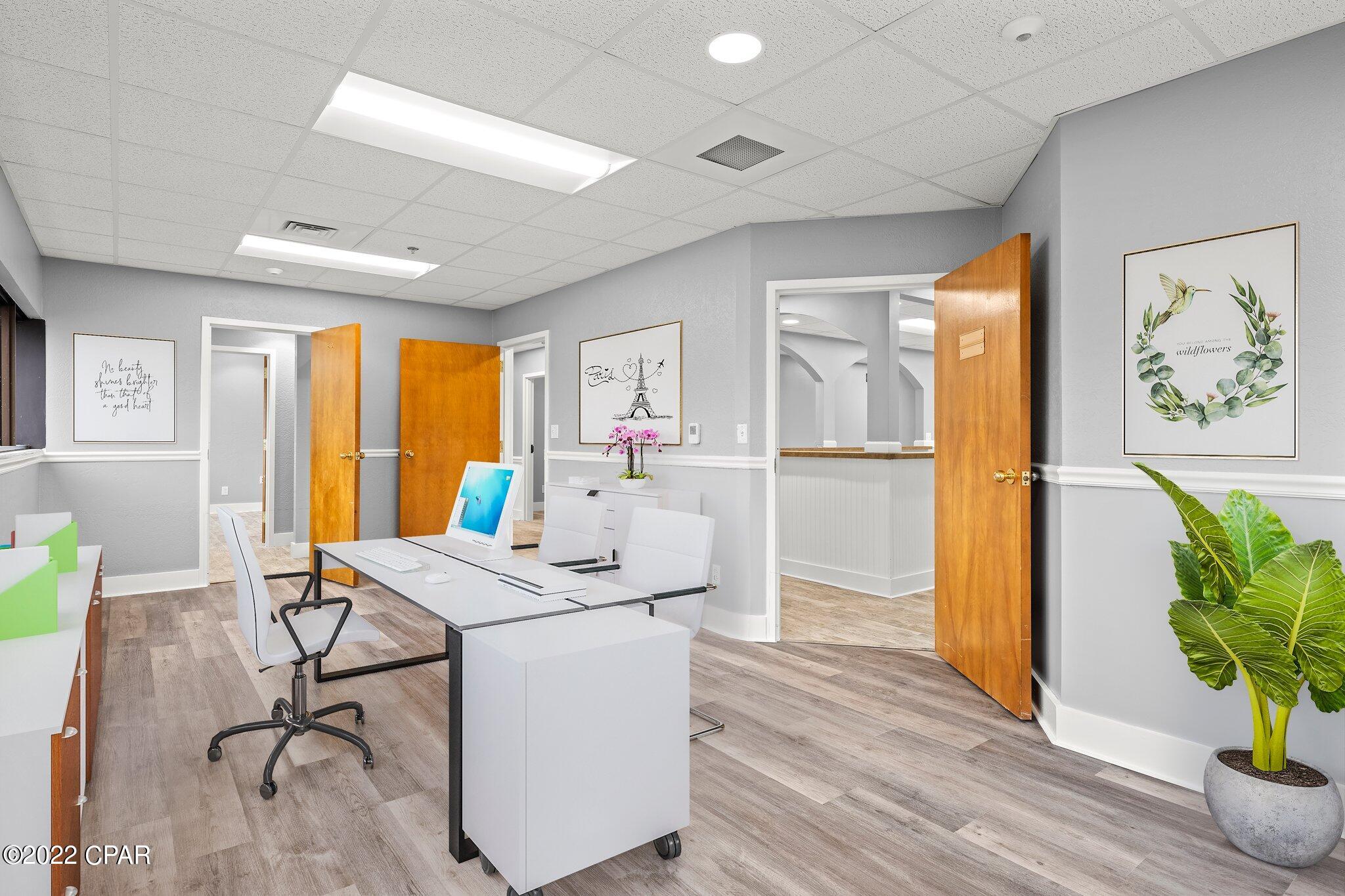 Gulf Coast Medical Plaza - Commercial Sale