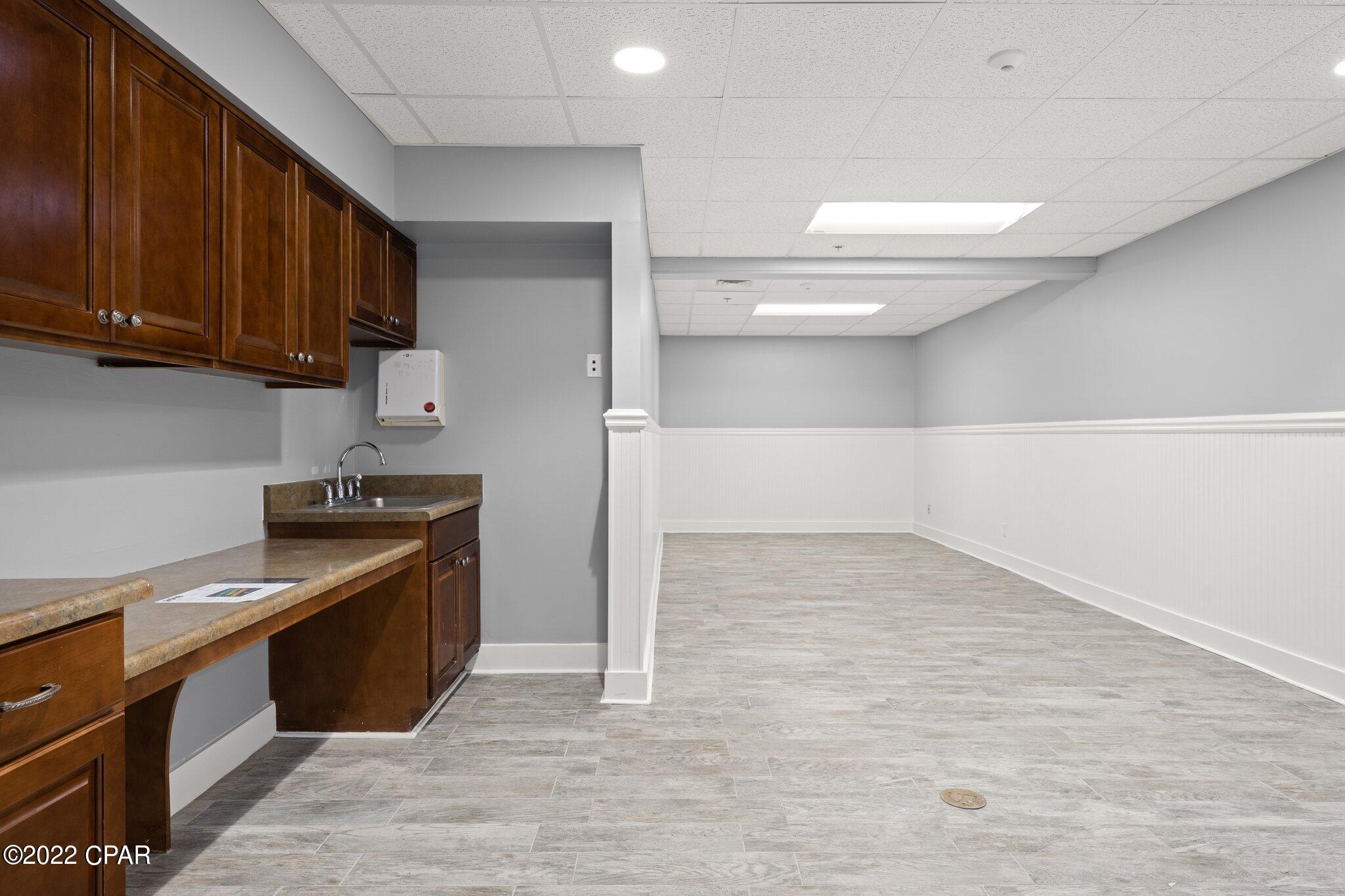 Gulf Coast Medical Plaza - Commercial Sale