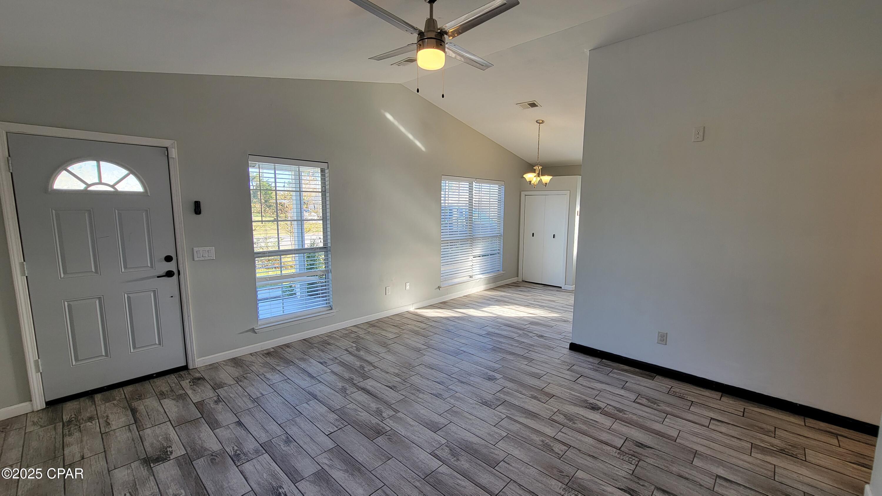 [No Recorded Subdiv] - Residential Lease