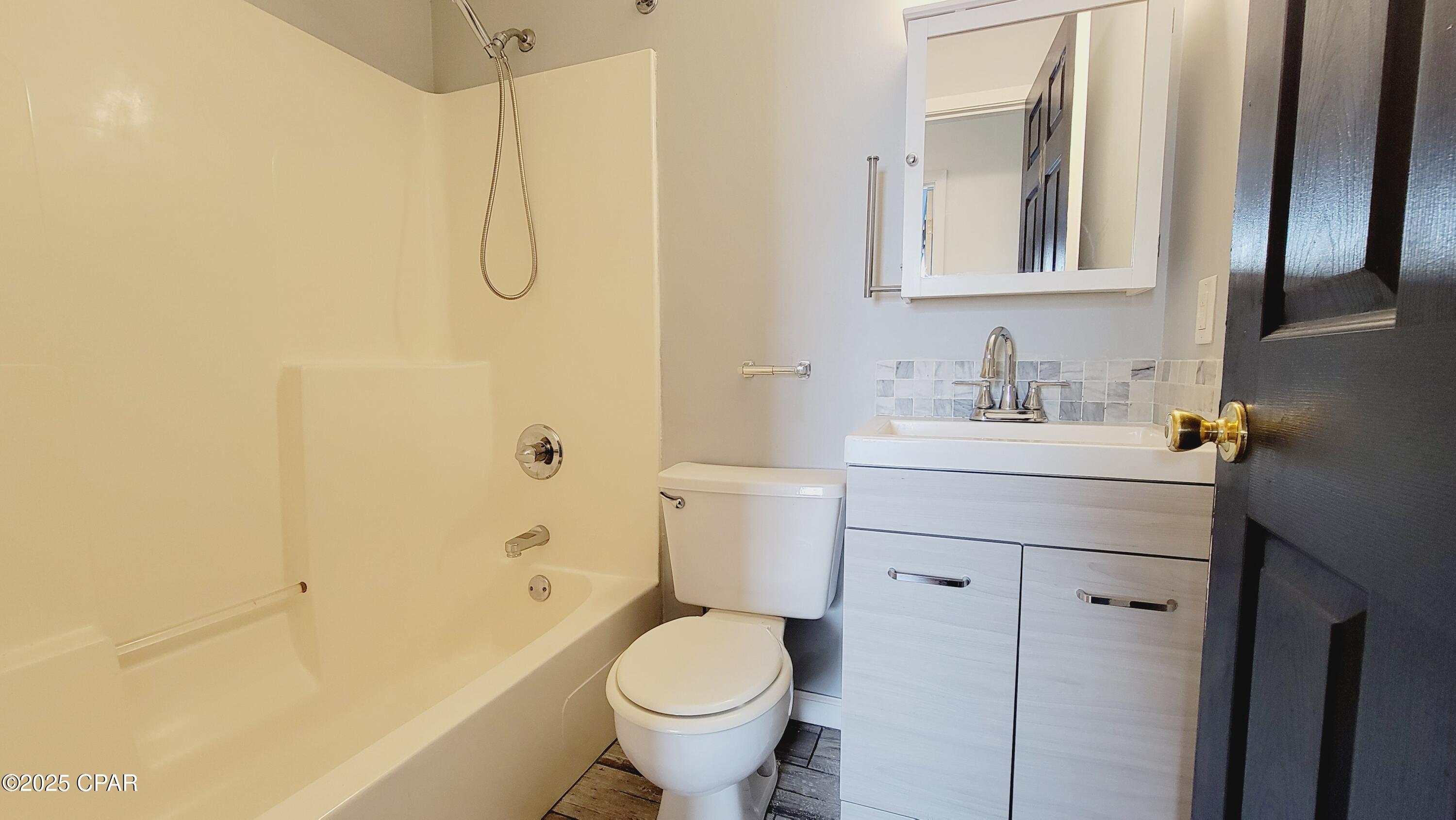 [No Recorded Subdiv] - Residential Lease