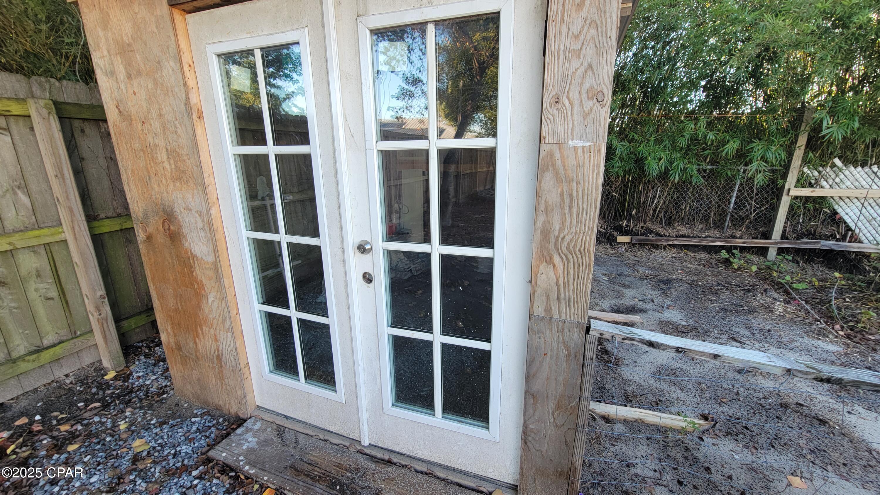 [No Recorded Subdiv] - Residential Lease