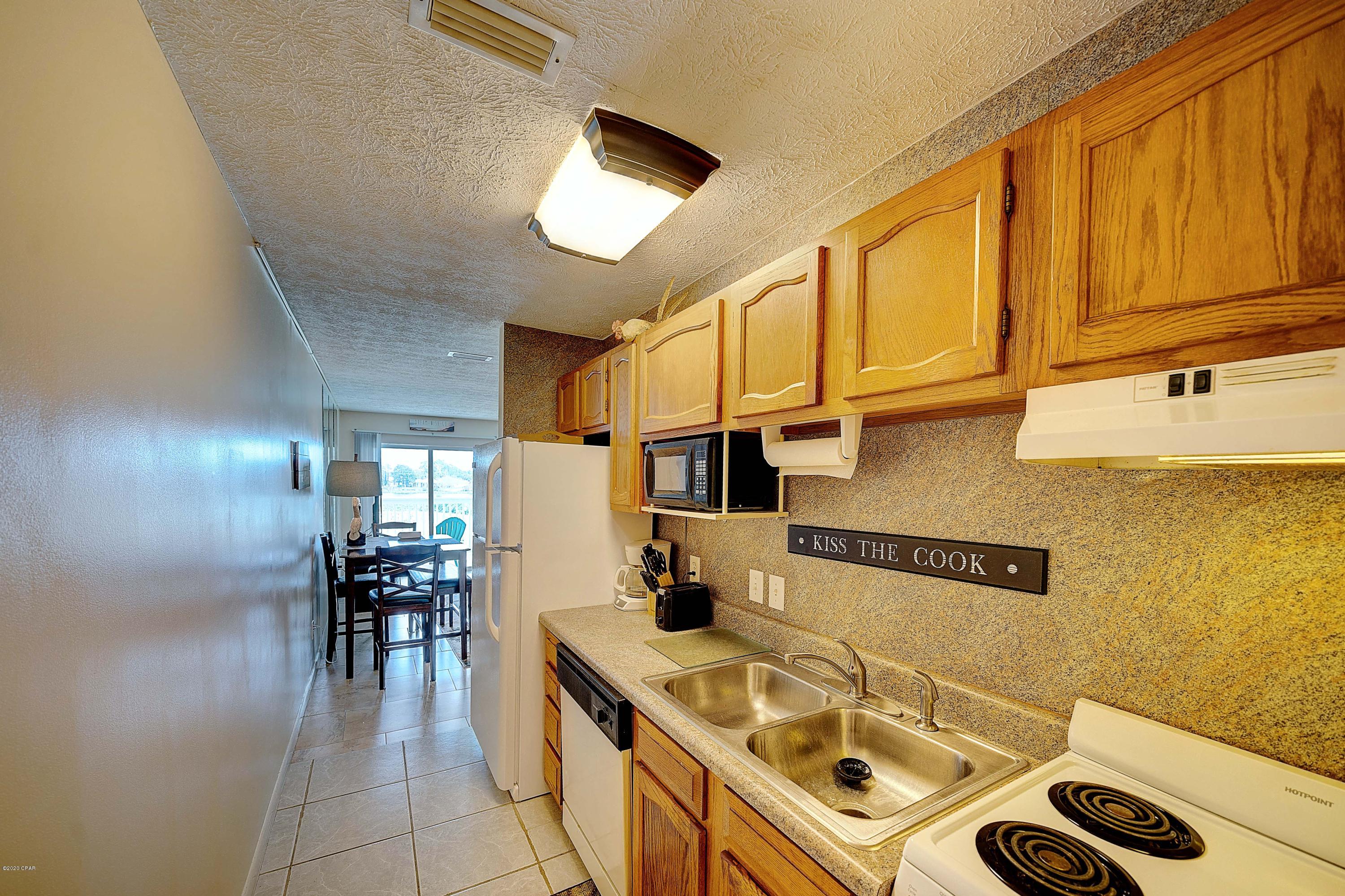 Lullwater Beach - Residential