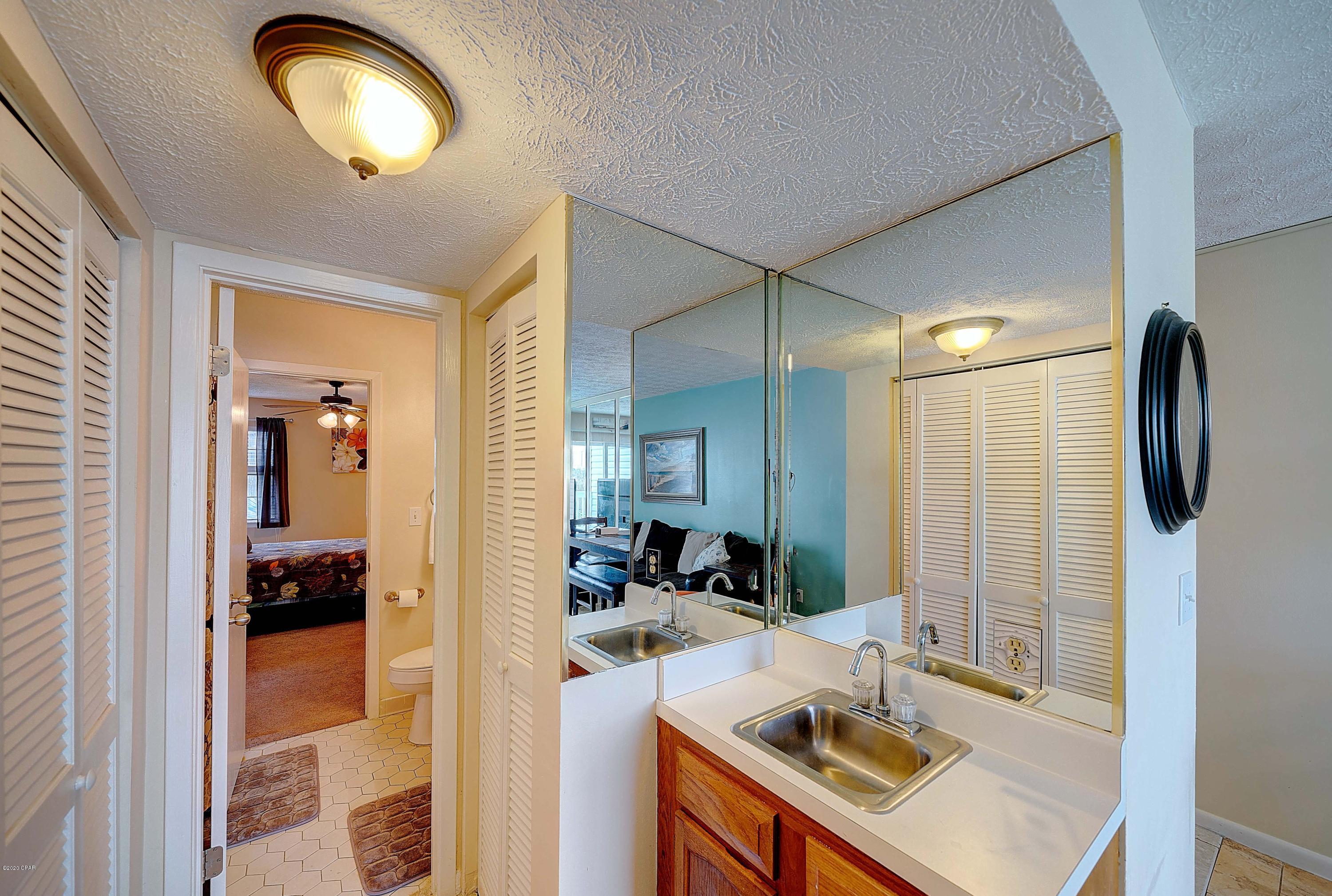 Lullwater Beach - Residential