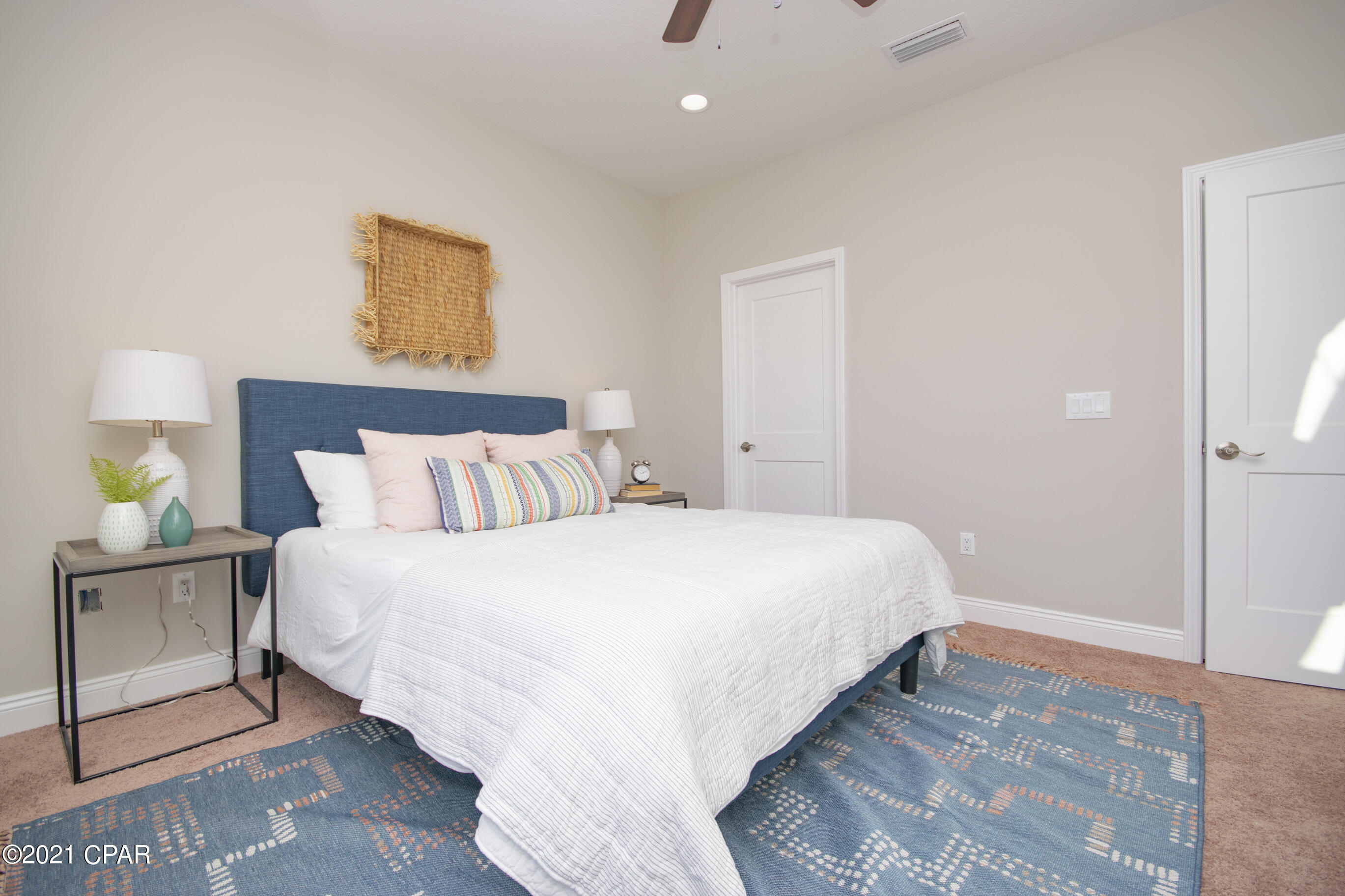 G C Hwy - Residential