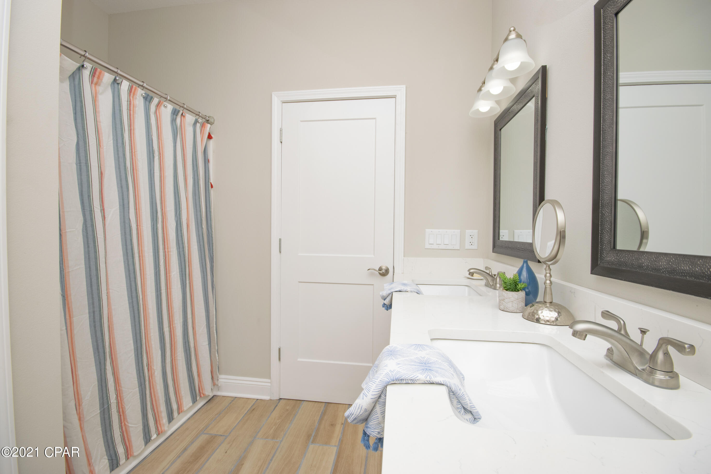 G C Hwy - Residential