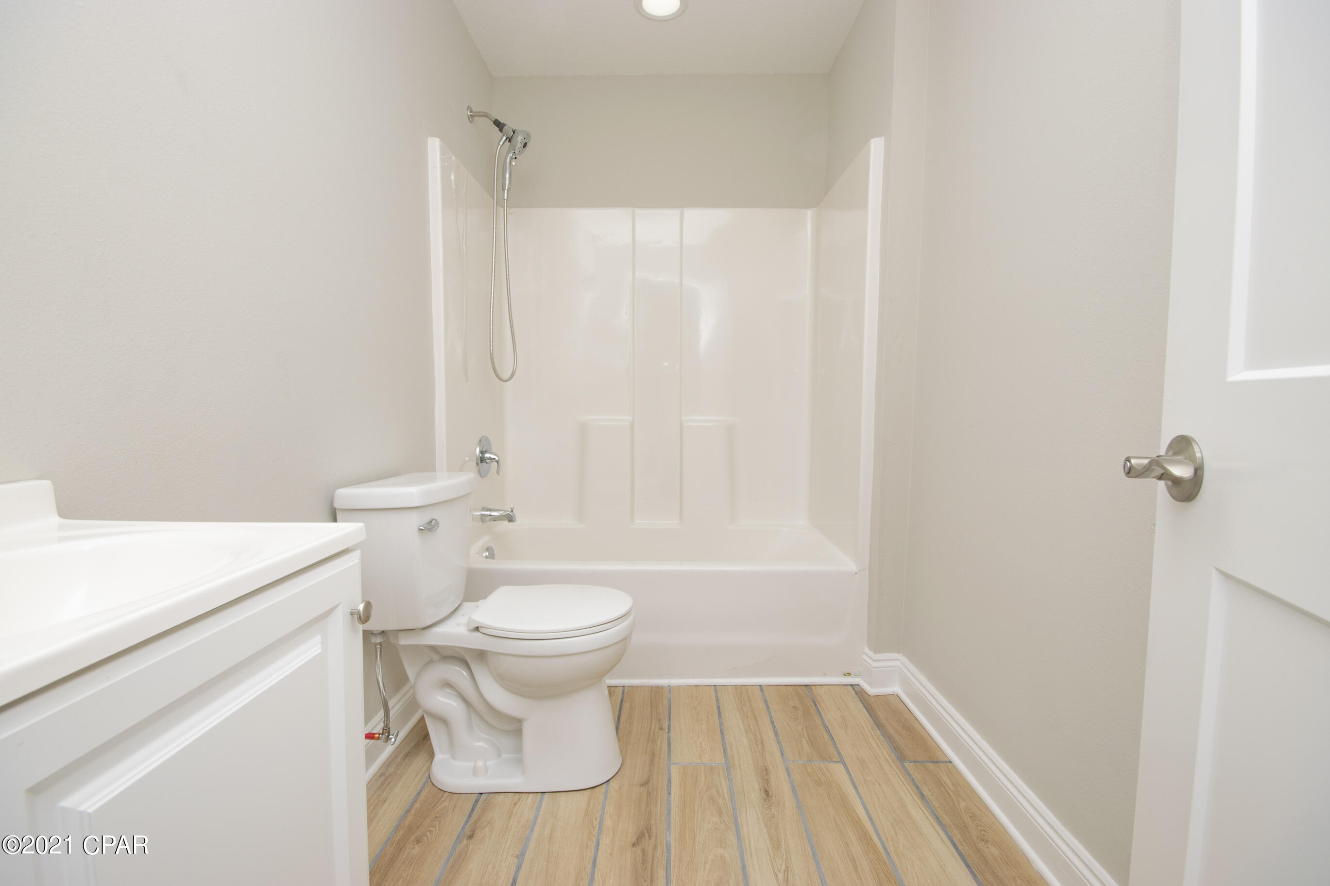 G C Hwy - Residential