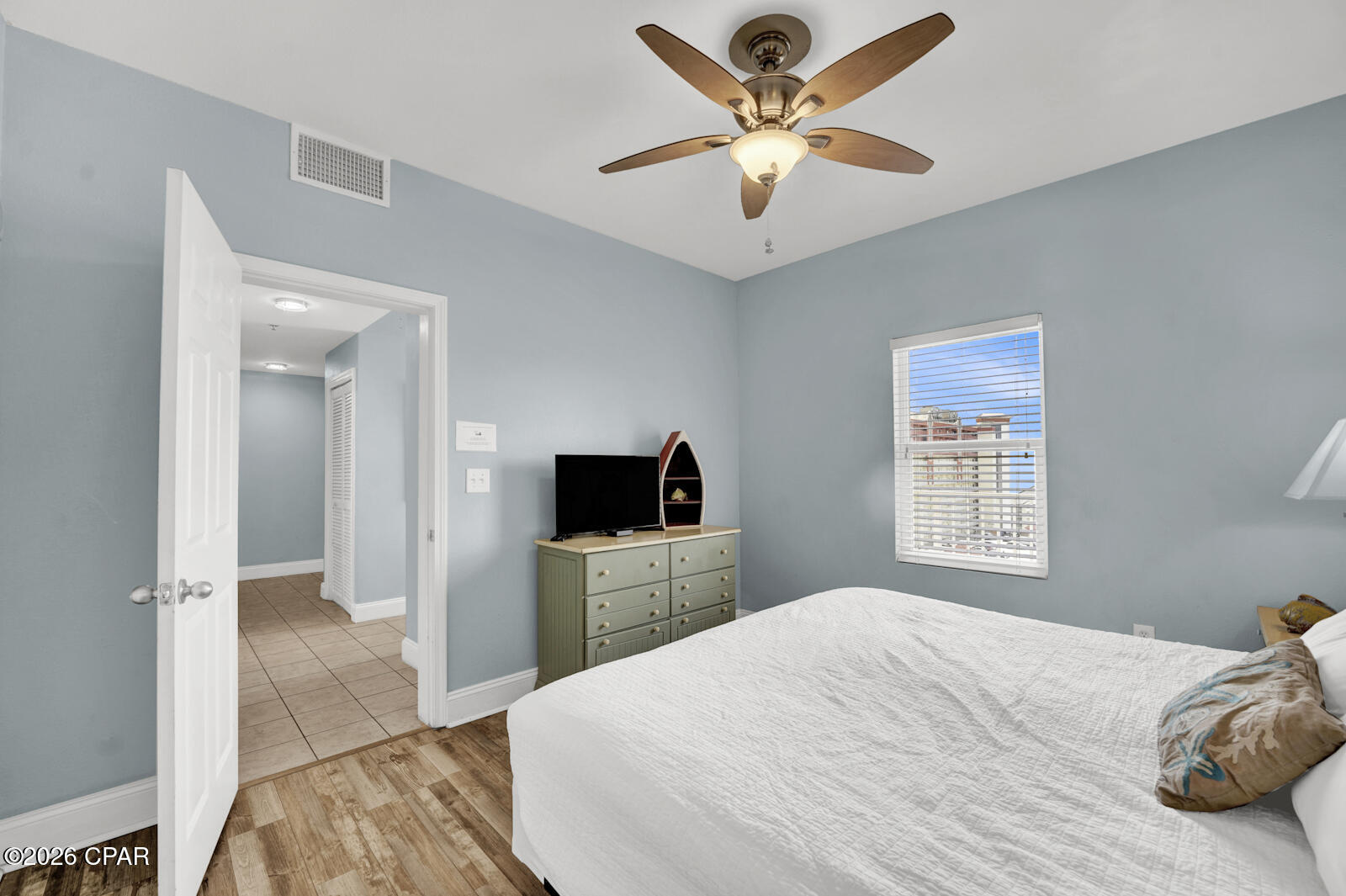 Laketown Wharf - Residential