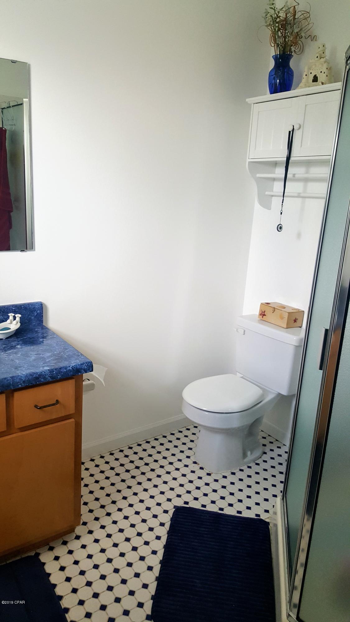 Davis Replat Of Lillian Carlisle - Residential