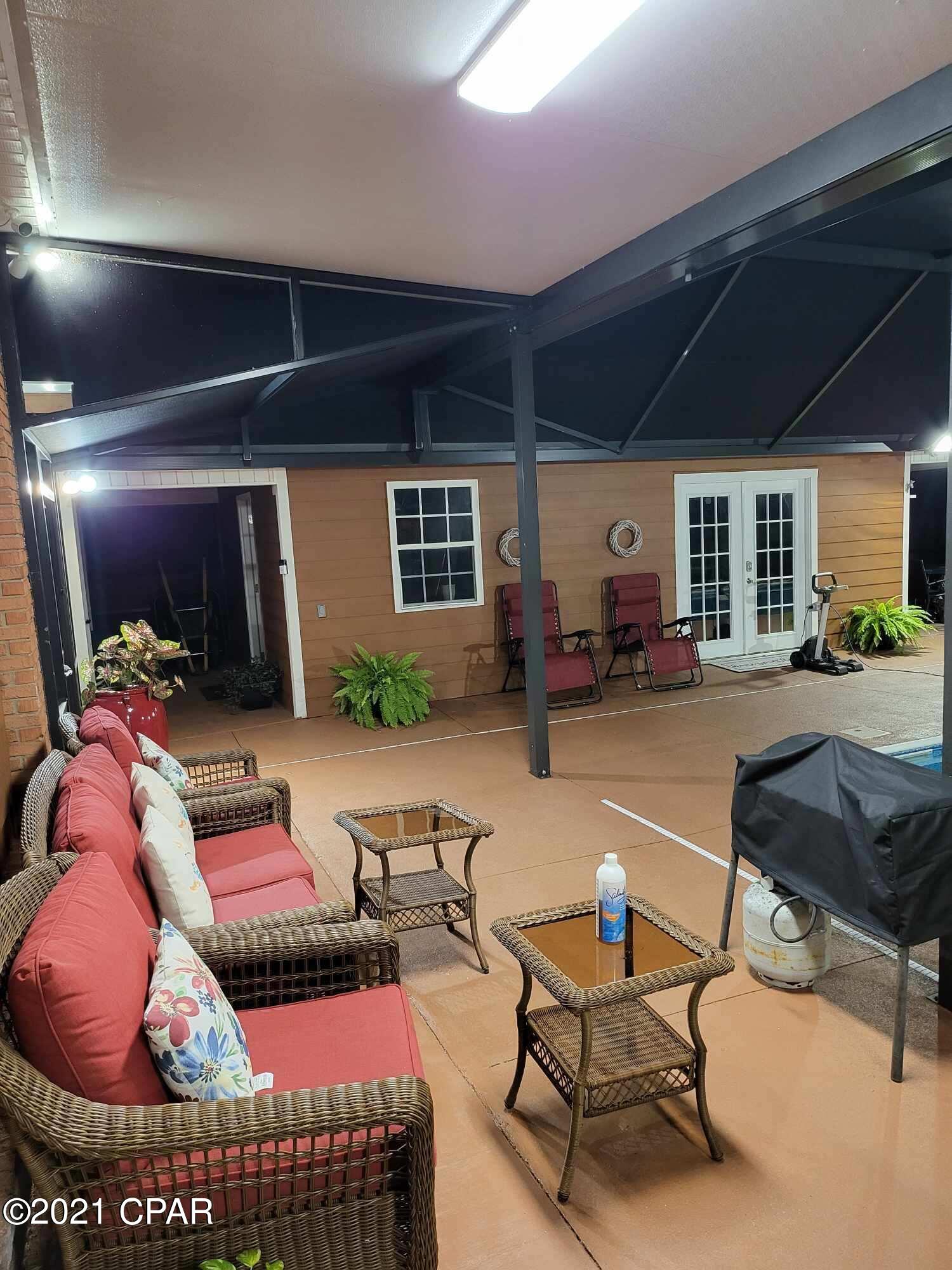 College Point 2nd Add - Residential