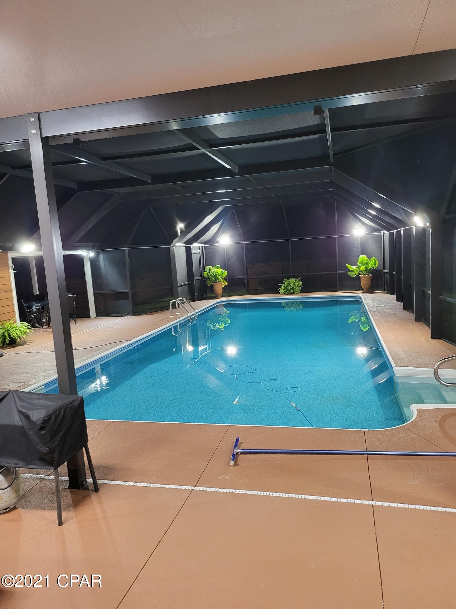 College Point 2nd Add - Residential