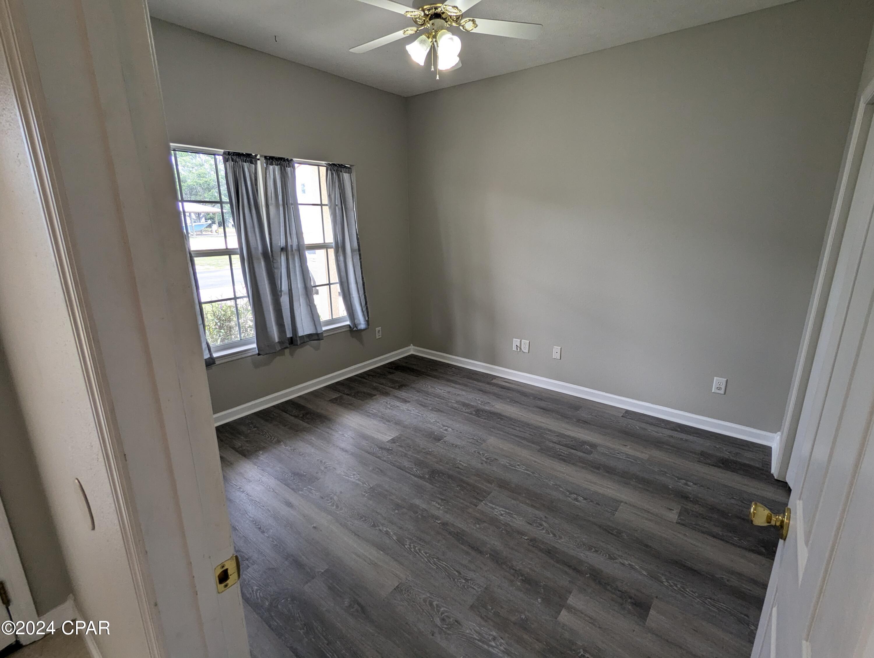 Harbour Towne - Residential Lease