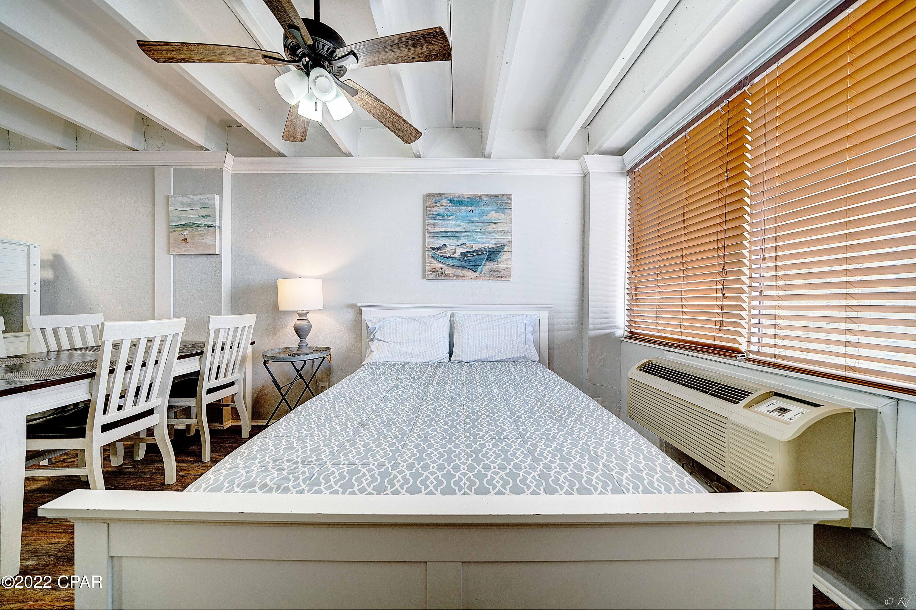 Fontainebleau Terrace - Residential