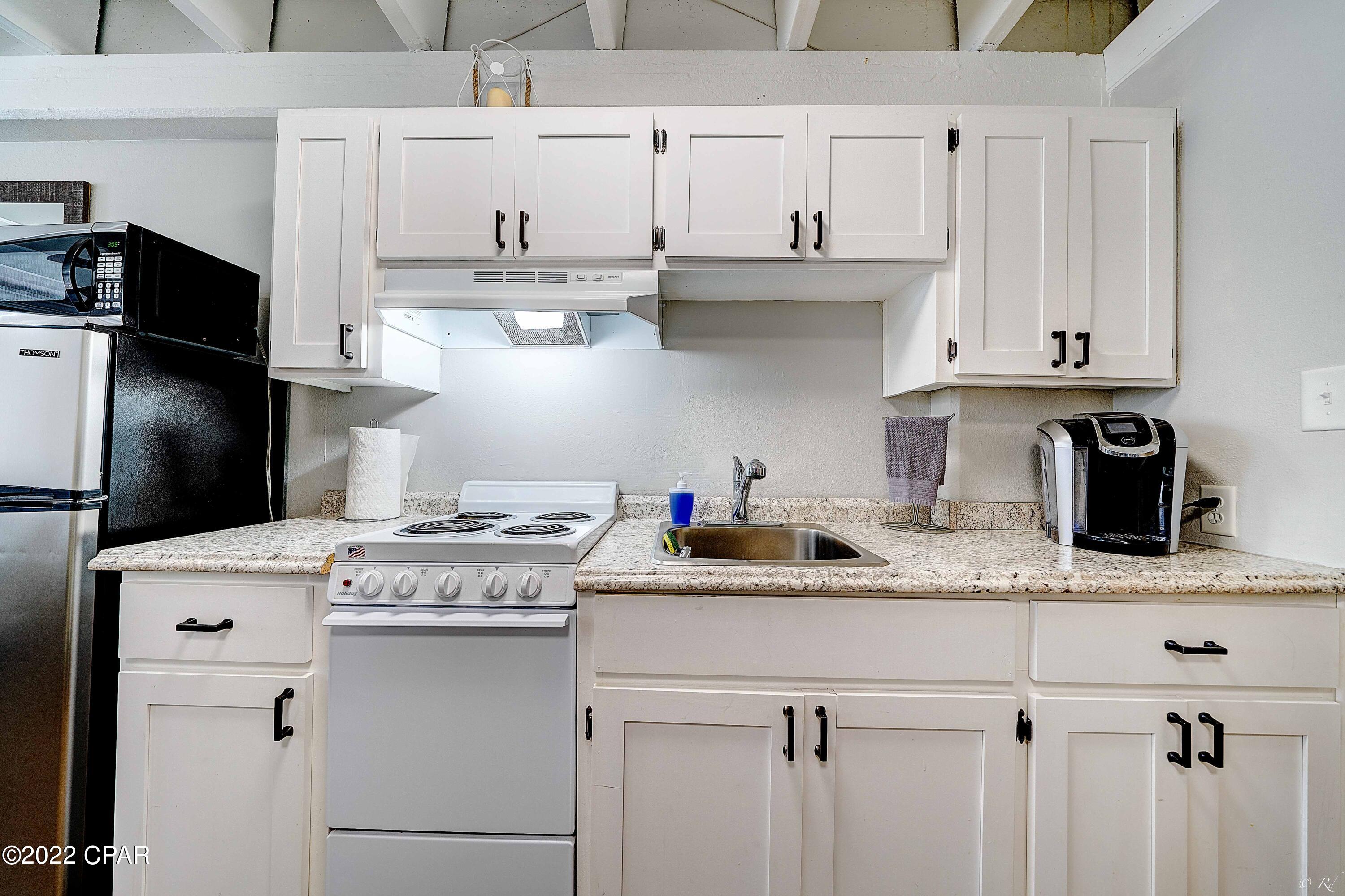 Fontainebleau Terrace - Residential