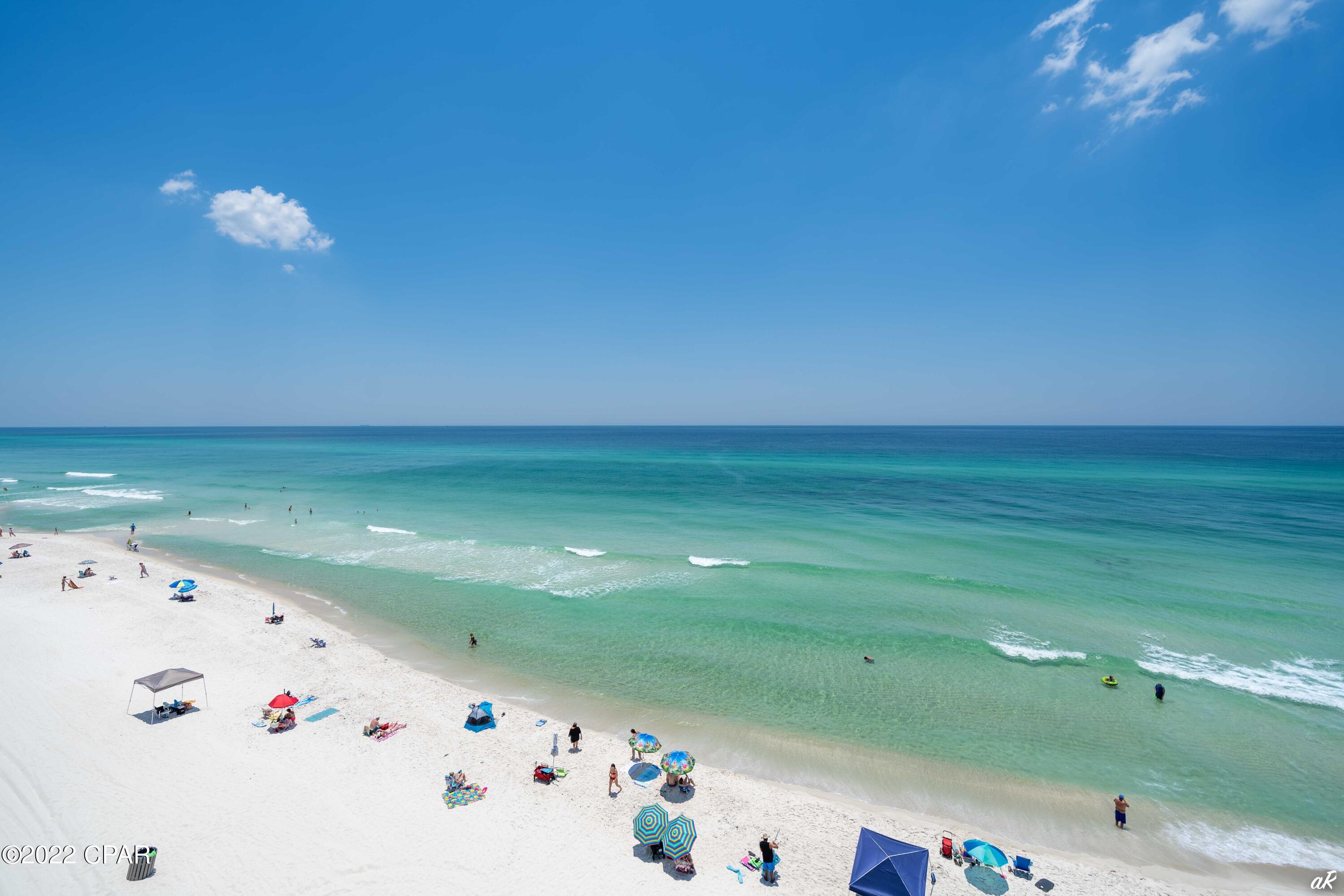 Fontainebleau Terrace - Residential