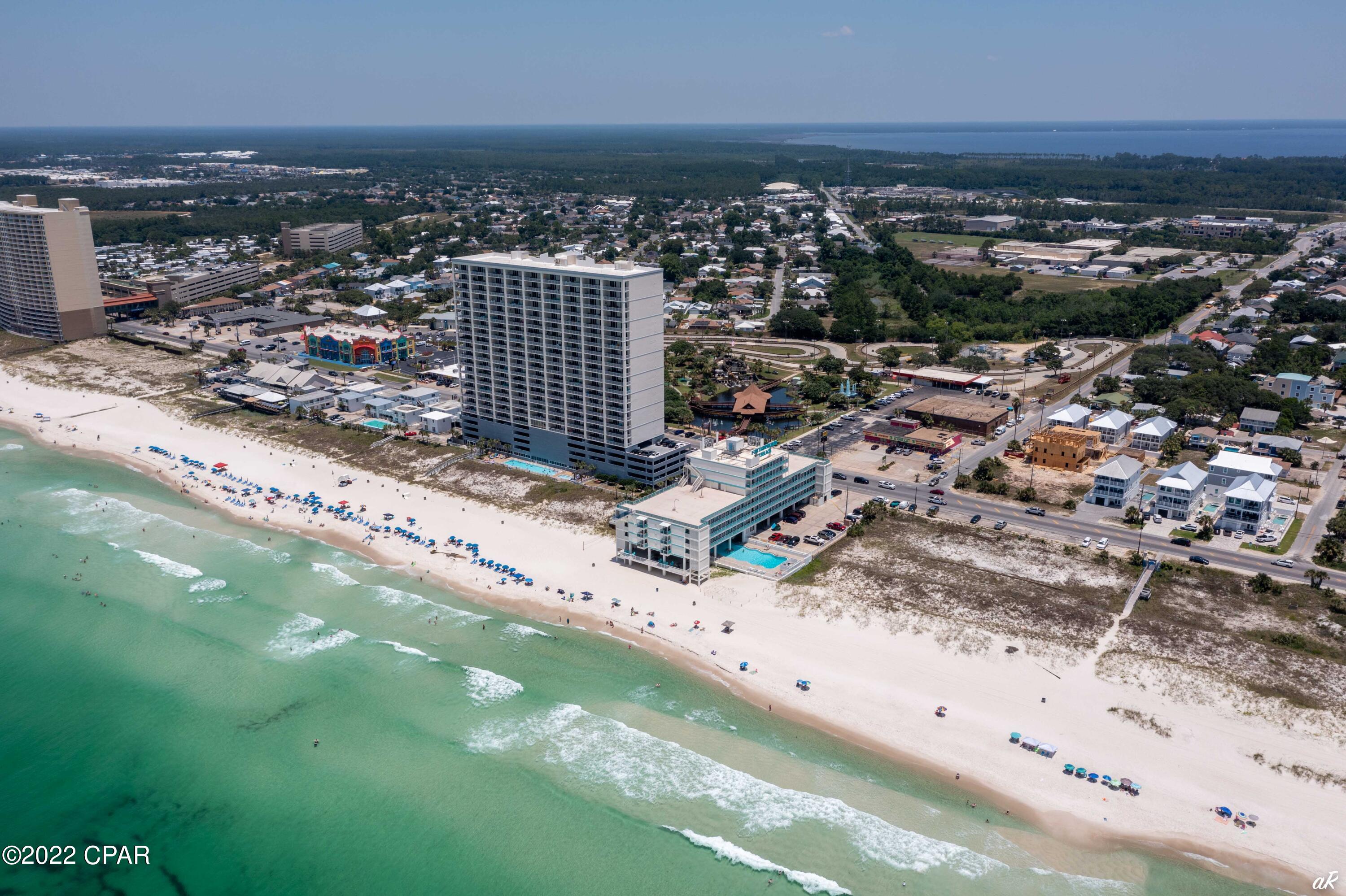 Fontainebleau Terrace - Residential