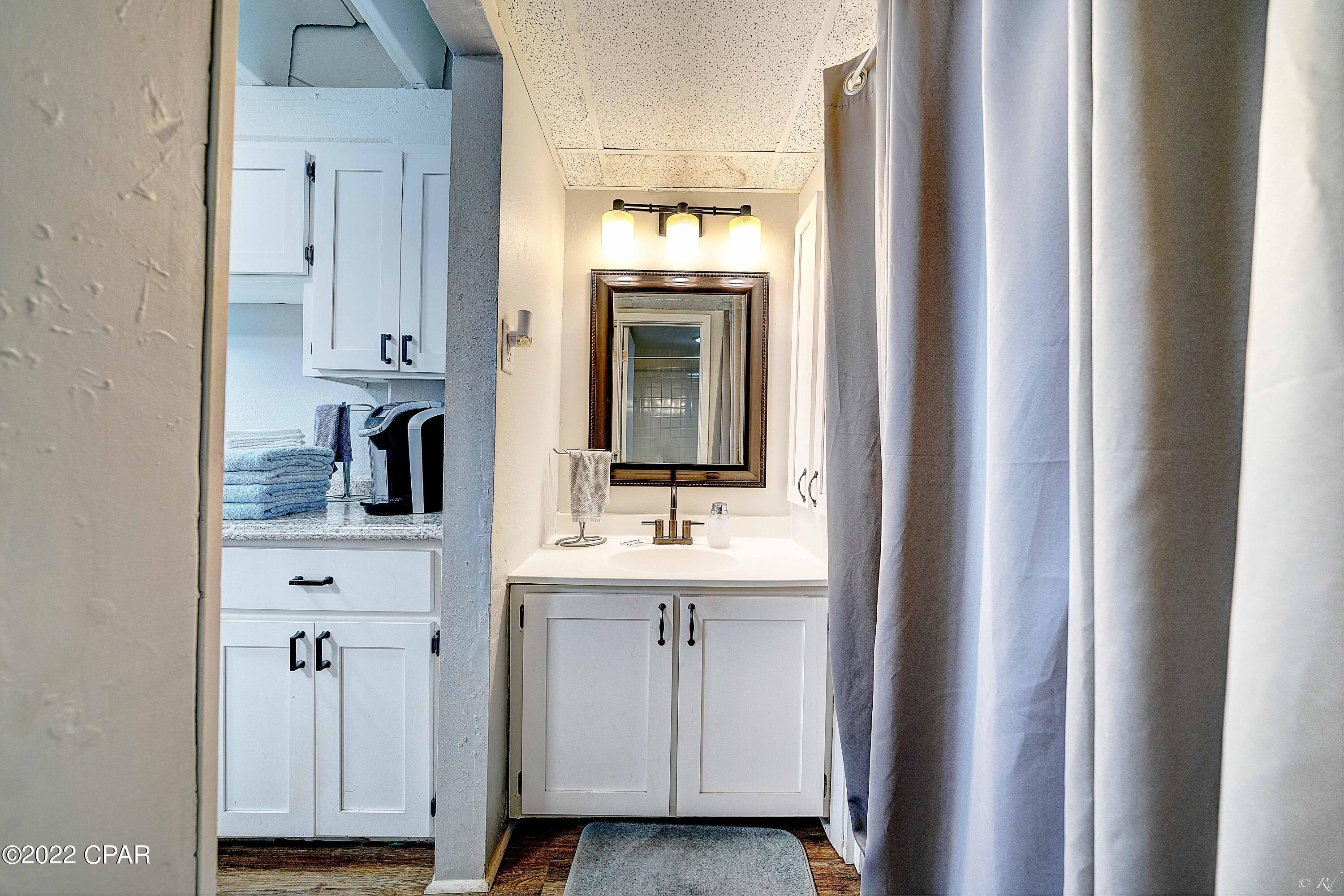 Fontainebleau Terrace - Residential