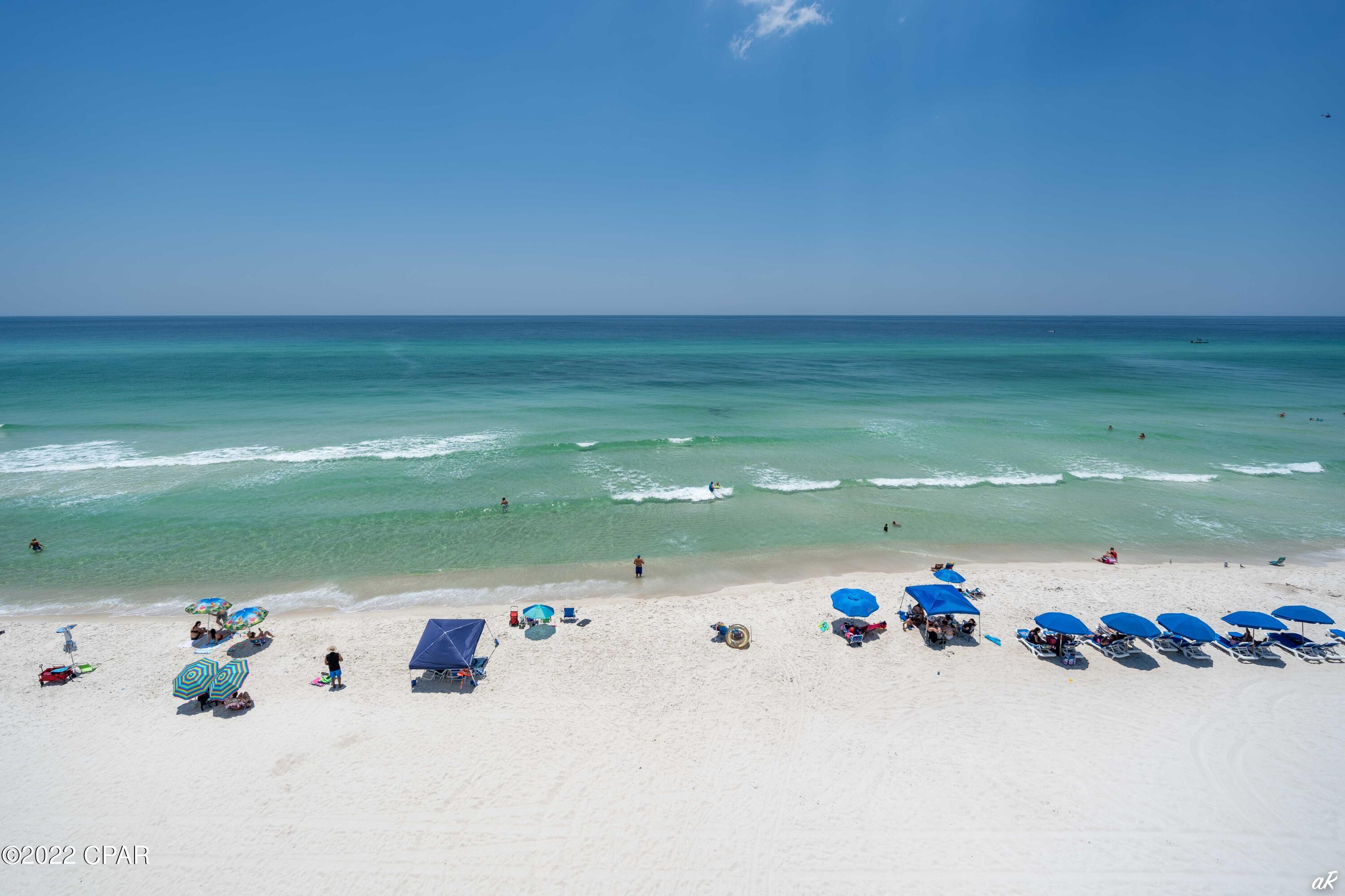 Fontainebleau Terrace - Residential