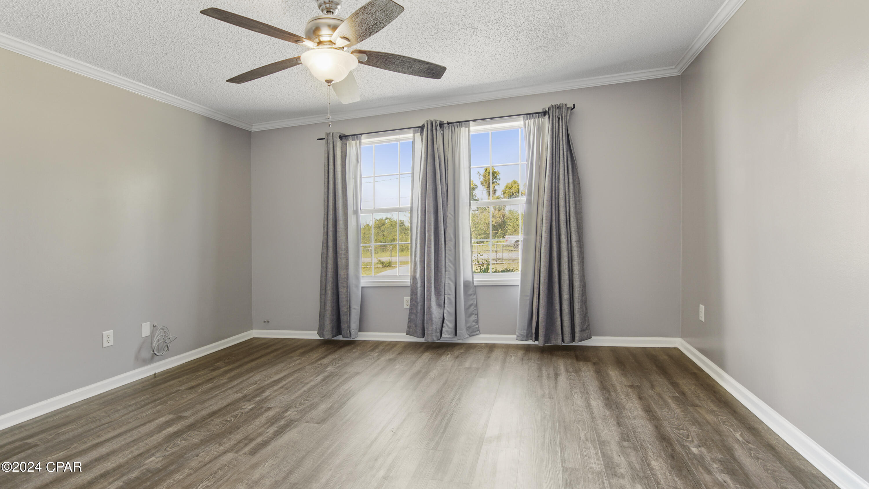 Cedar Grove Pk - Residential