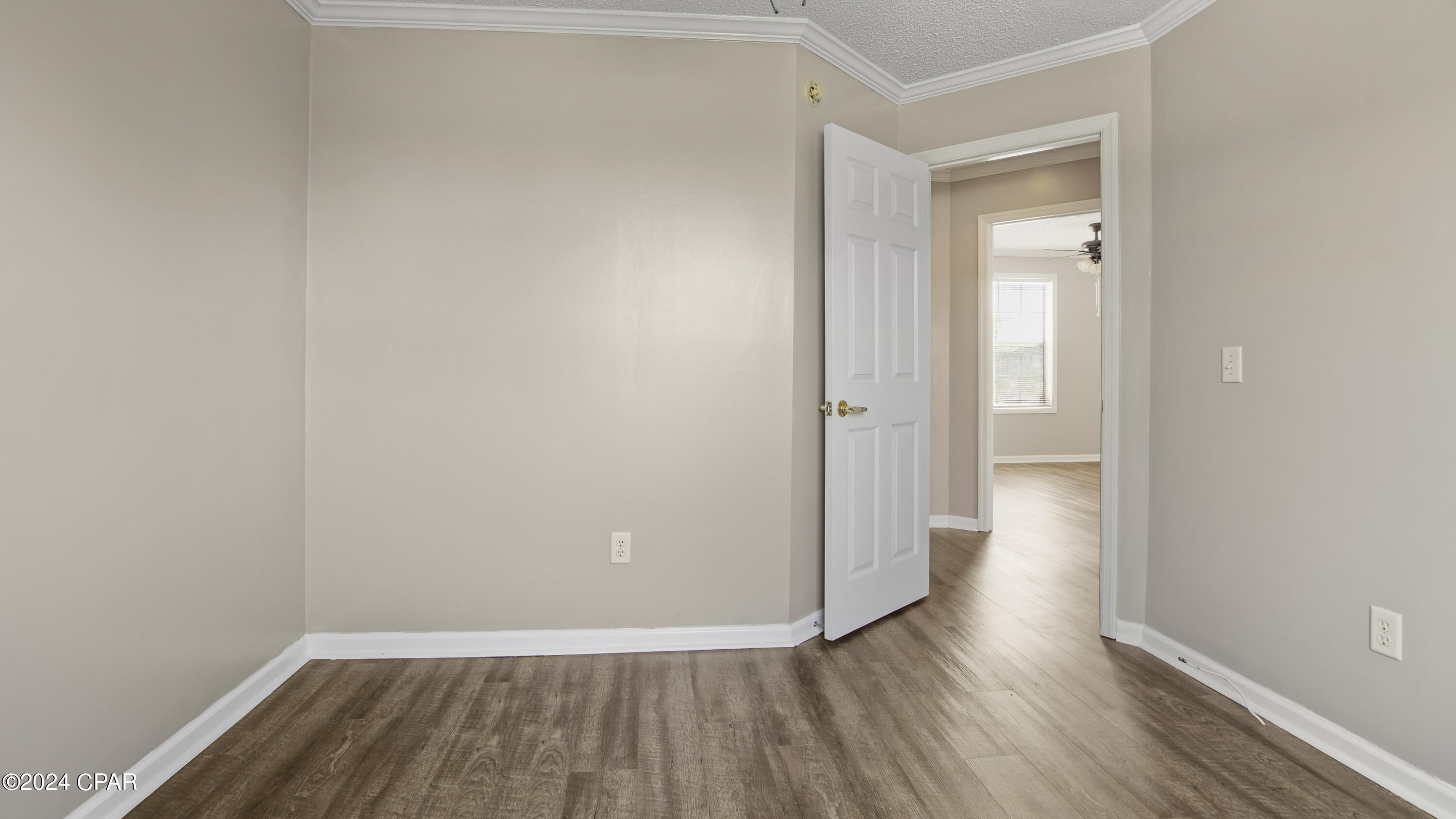 Cedar Grove Pk - Residential