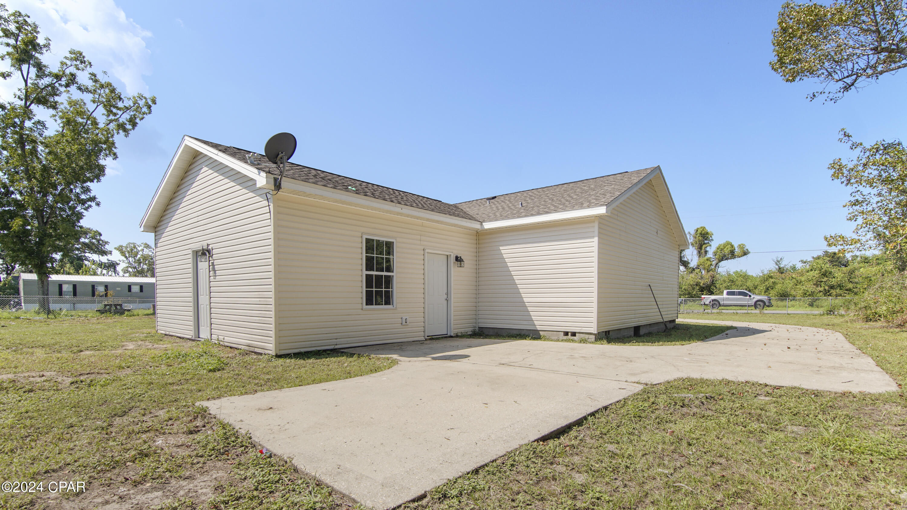 Cedar Grove Pk - Residential