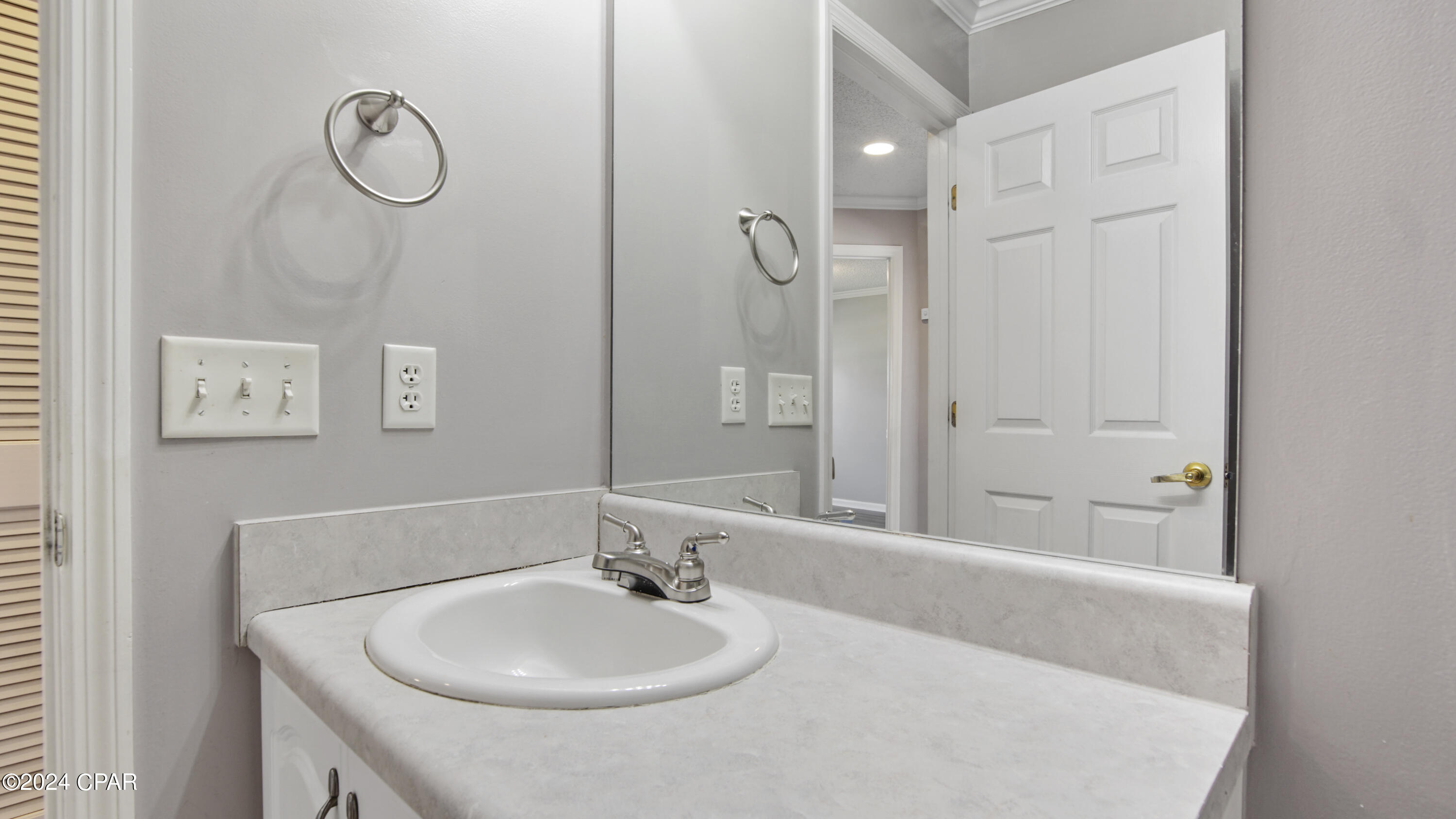 Cedar Grove Pk - Residential