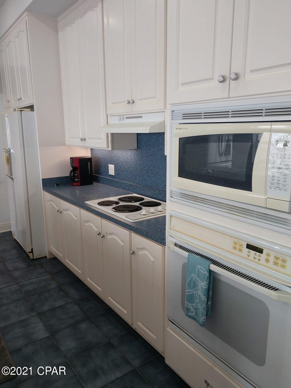 Gulf Lagoon Beach - Residential