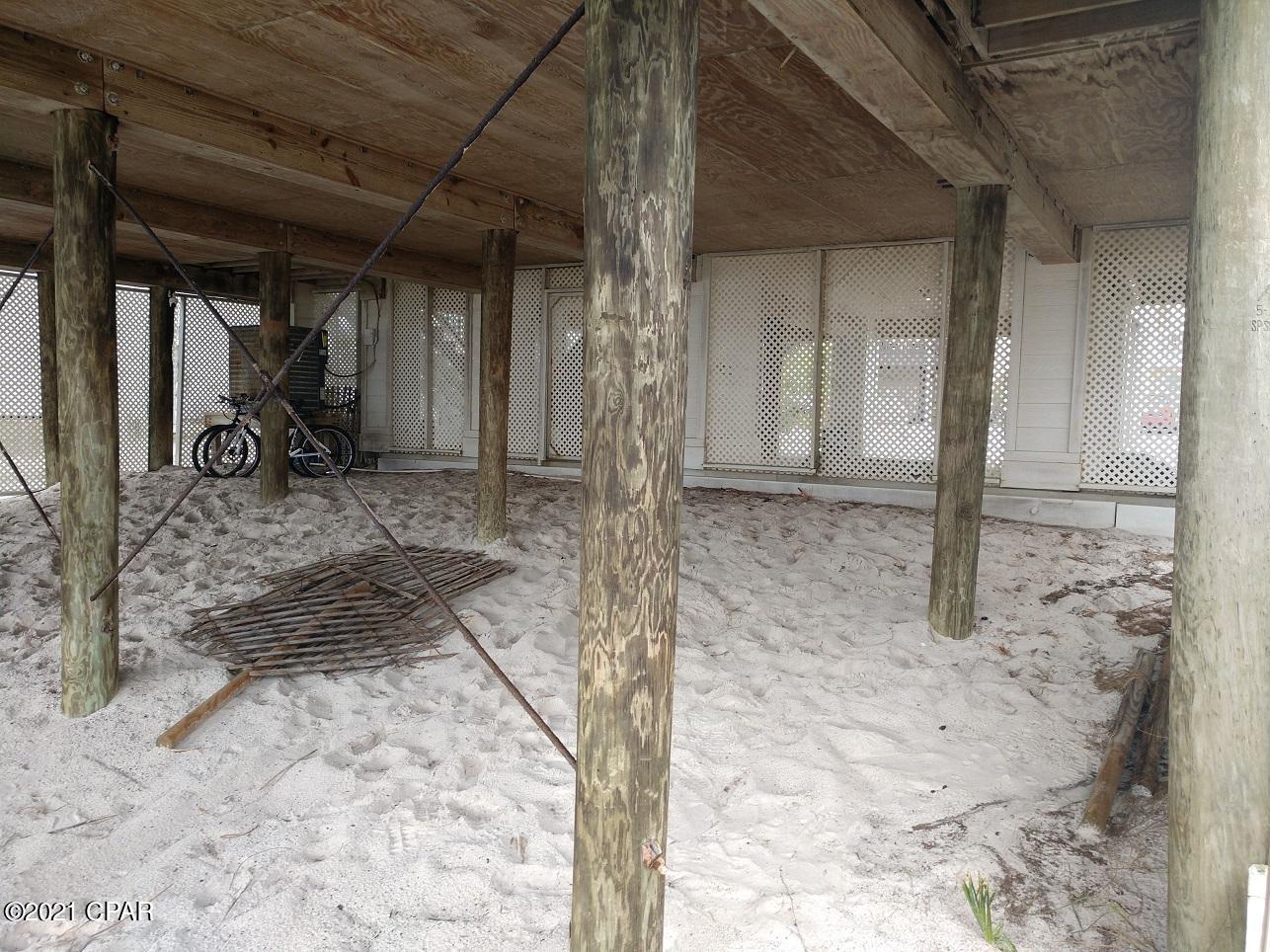 Gulf Lagoon Beach - Residential