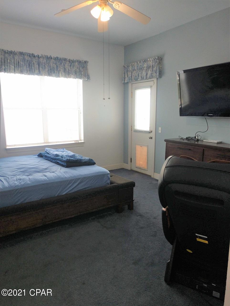 Gulf Lagoon Beach - Residential