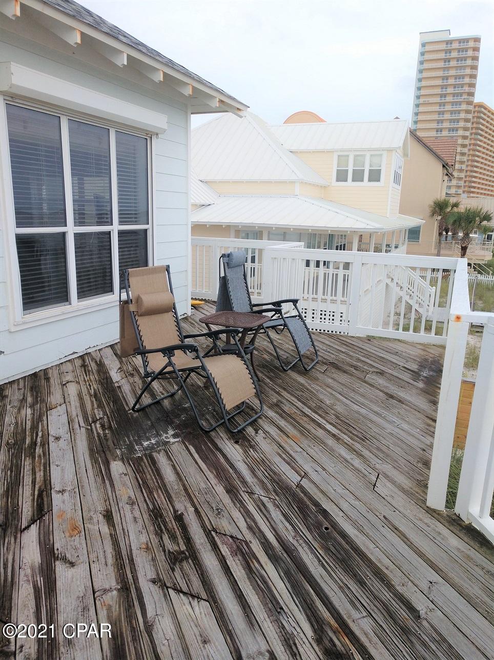 Gulf Lagoon Beach - Residential