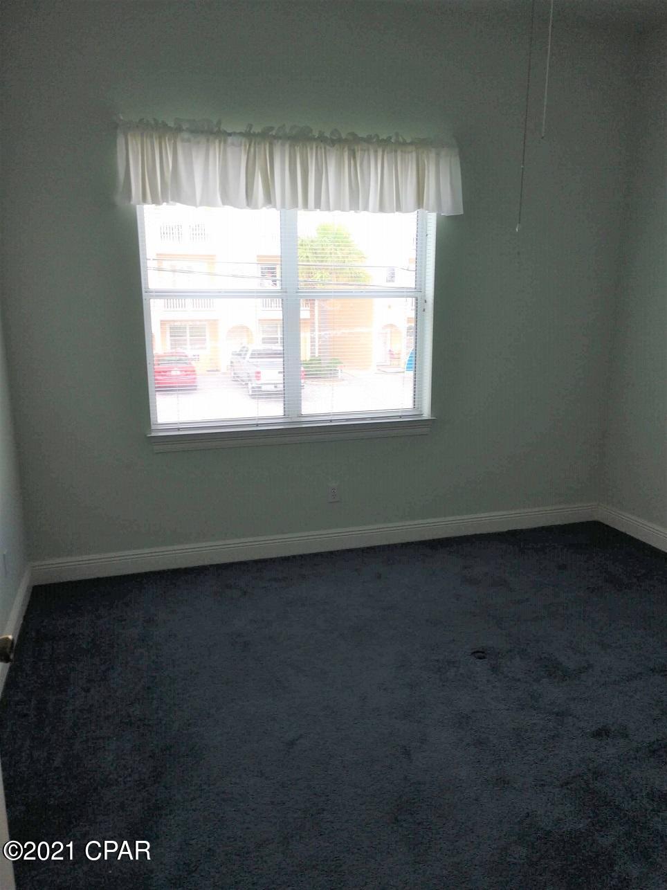 Gulf Lagoon Beach - Residential