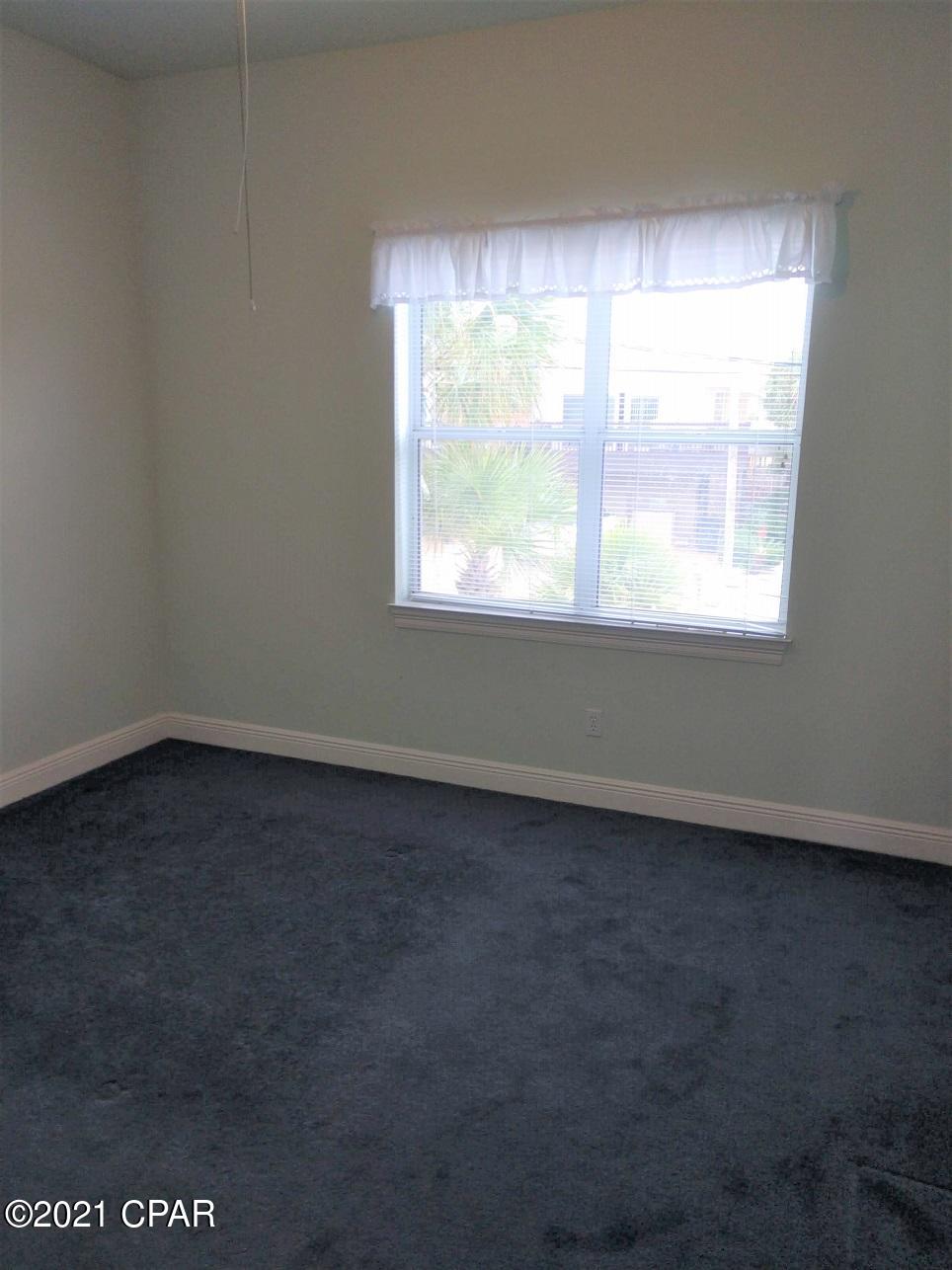 Gulf Lagoon Beach - Residential