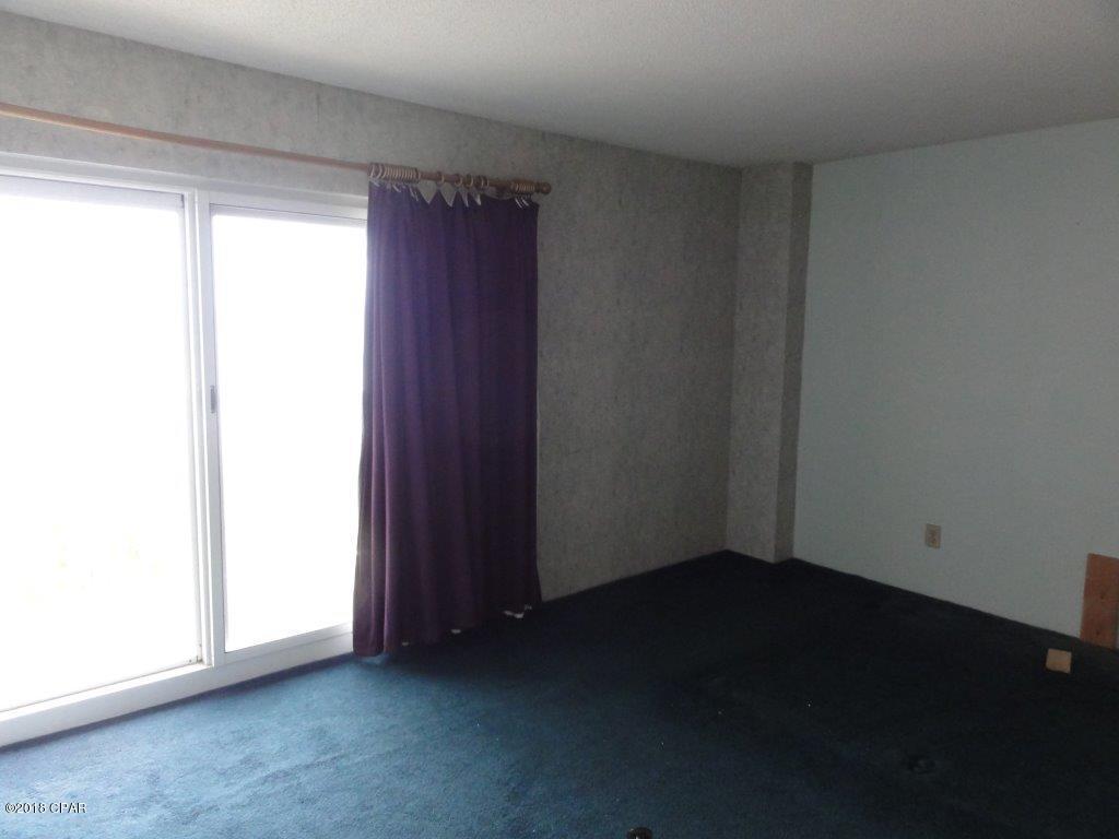 Moonspinner Apartments - Residential