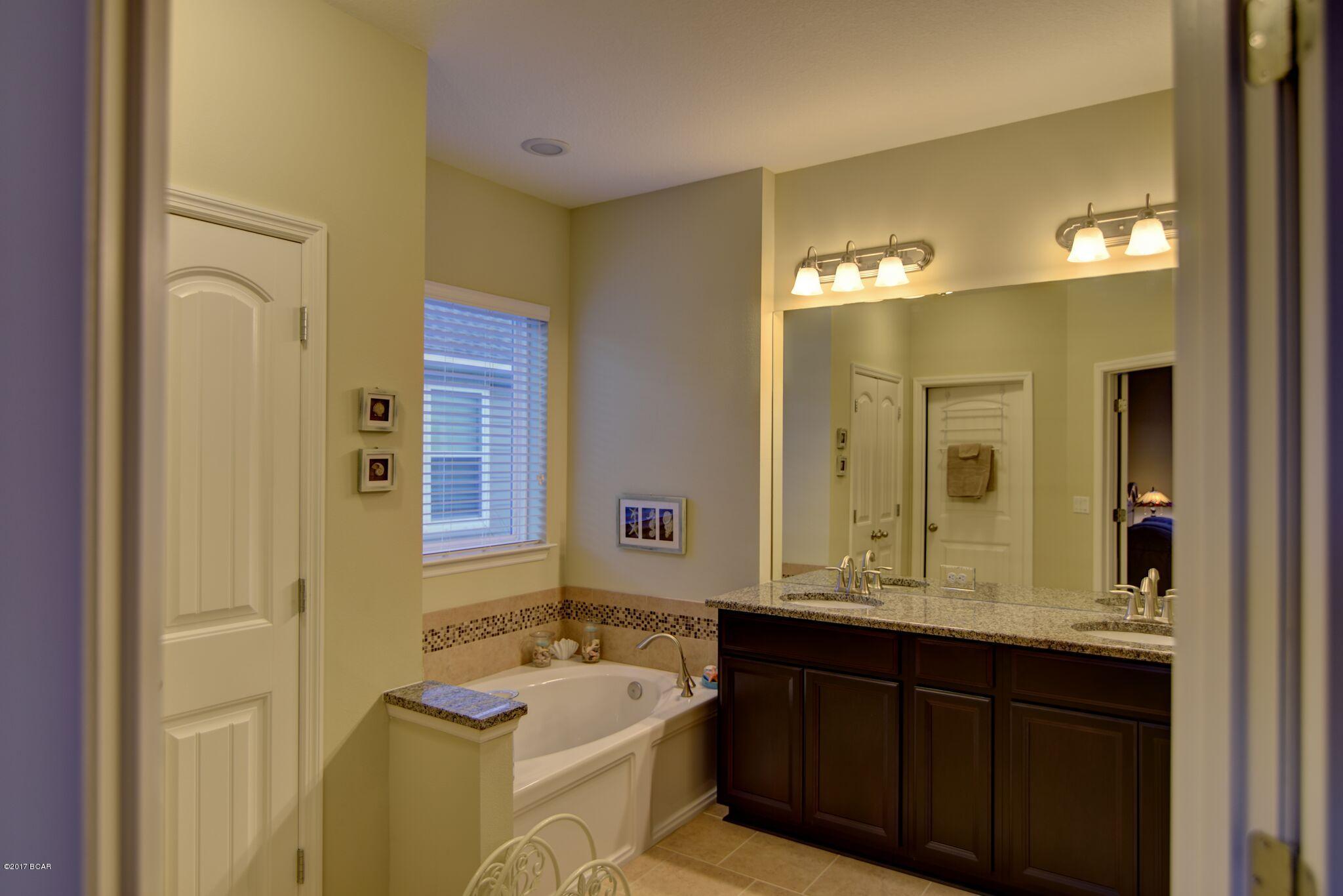 Breakfast Point - Residential