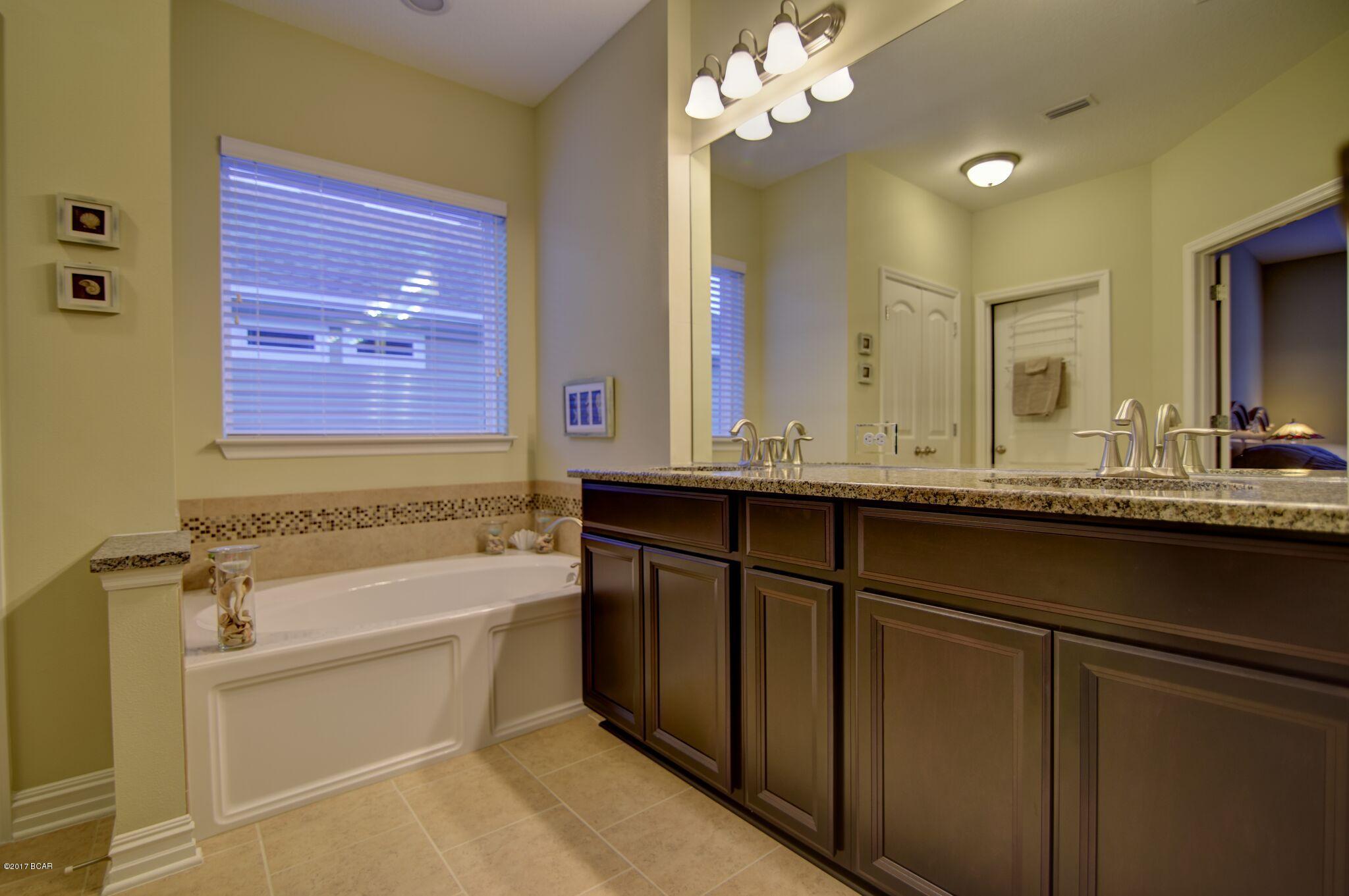 Breakfast Point - Residential