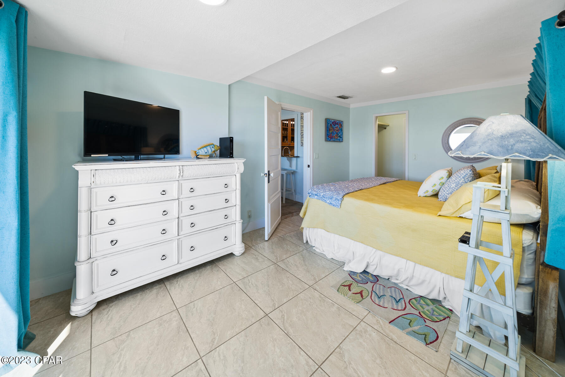 Bahama Beach - Residential