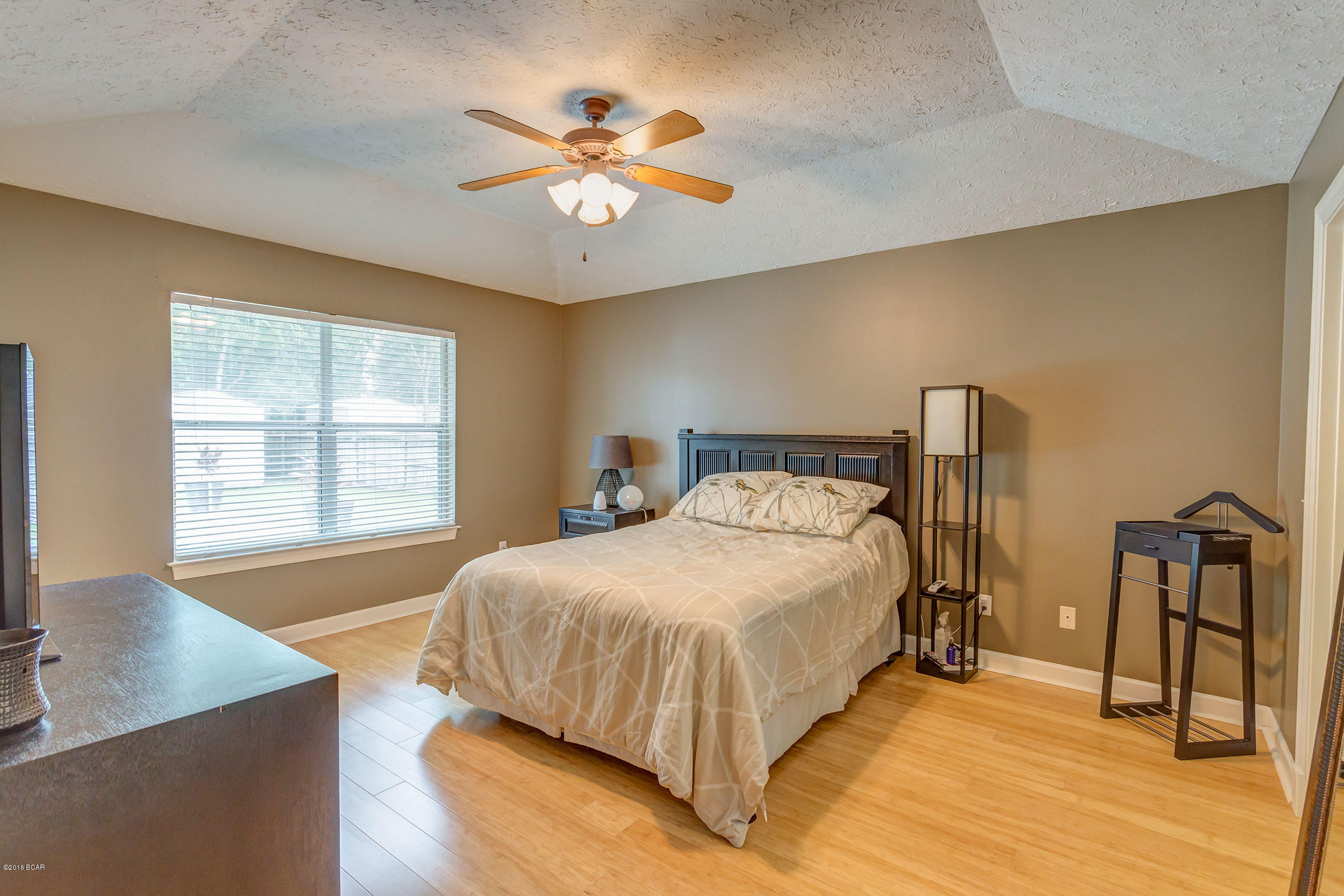 Mowat Highlands Ph VI - Residential